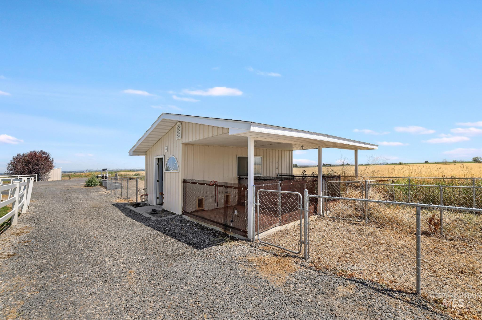 3962 N 2405 E, Twin Falls, Idaho 83301, 5 Bedrooms, 3 Bathrooms, Residential For Sale, Price $790,000, 98999484