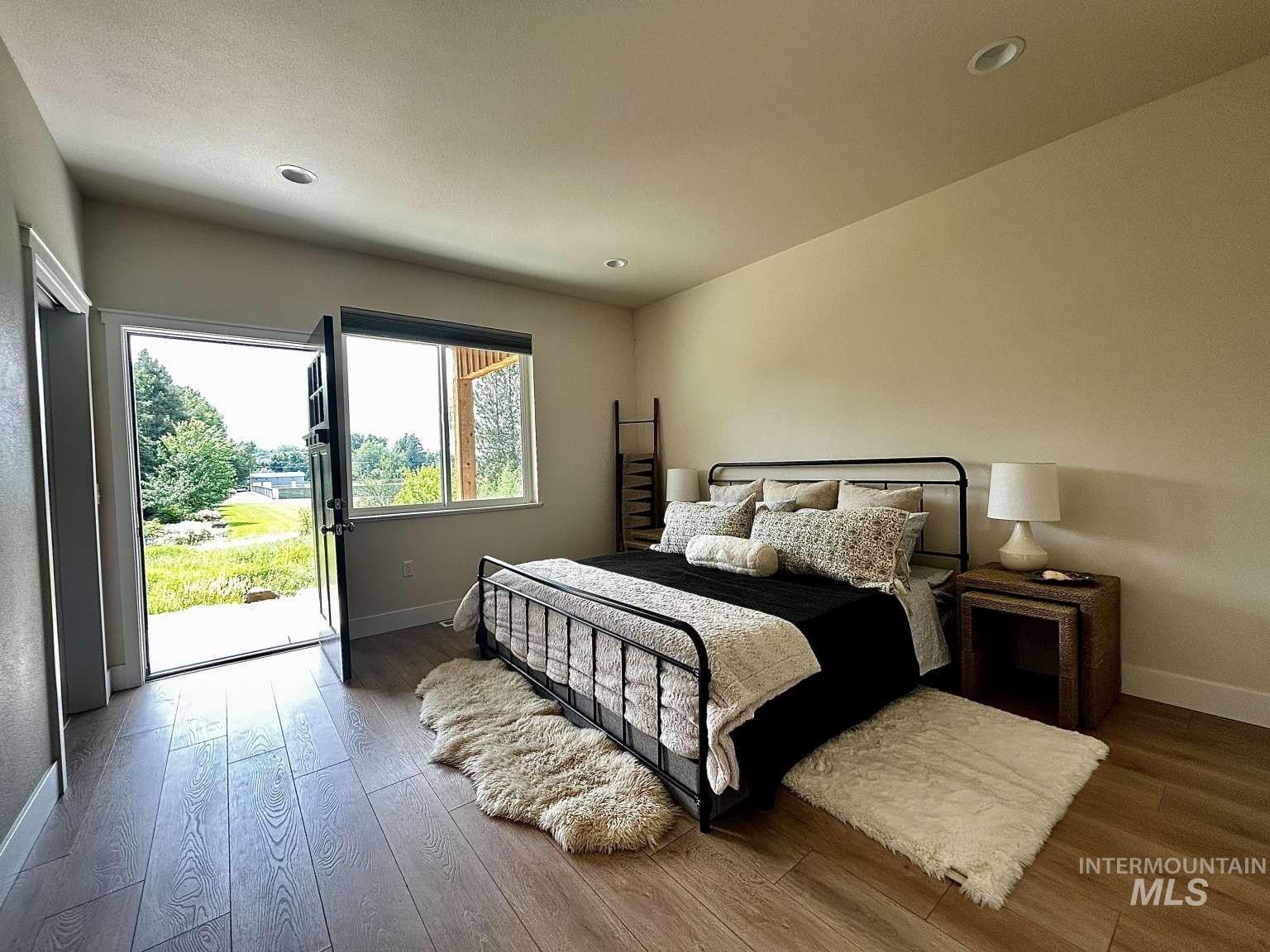 2003 Westview Dr, Moscow, Idaho 83843, 3 Bedrooms, 2 Bathrooms, Residential For Sale, Price $549,900,MLS 98999488