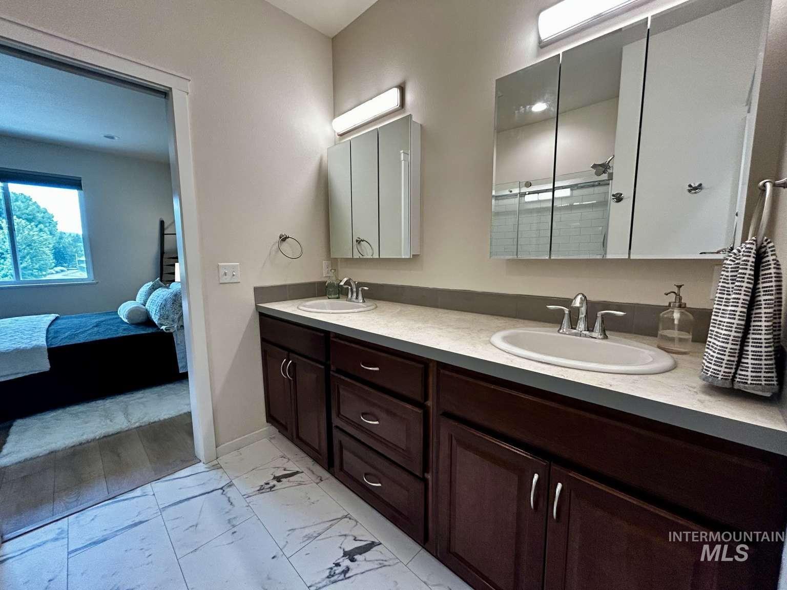 2003 Westview Dr, Moscow, Idaho 83843, 3 Bedrooms, 2 Bathrooms, Residential For Sale, Price $549,900,MLS 98999488