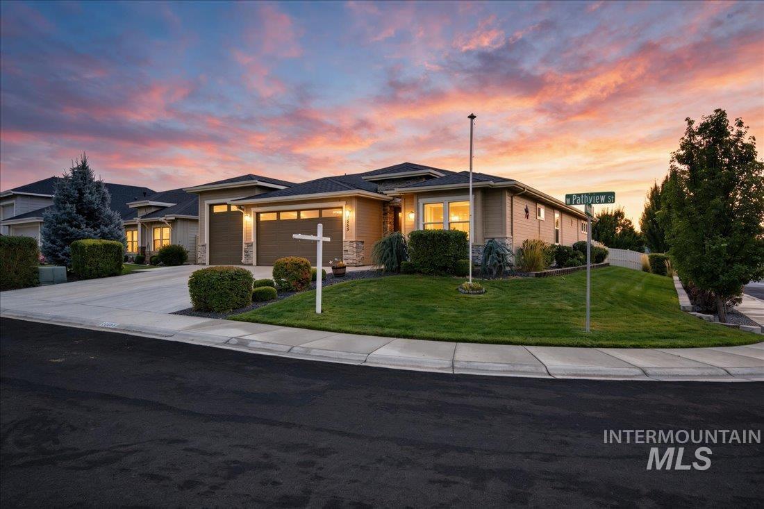 11555 W Pathview St, Star, Idaho 83669, 3 Bedrooms, 2 Bathrooms, Residential For Sale, Price $776,000, 98999492