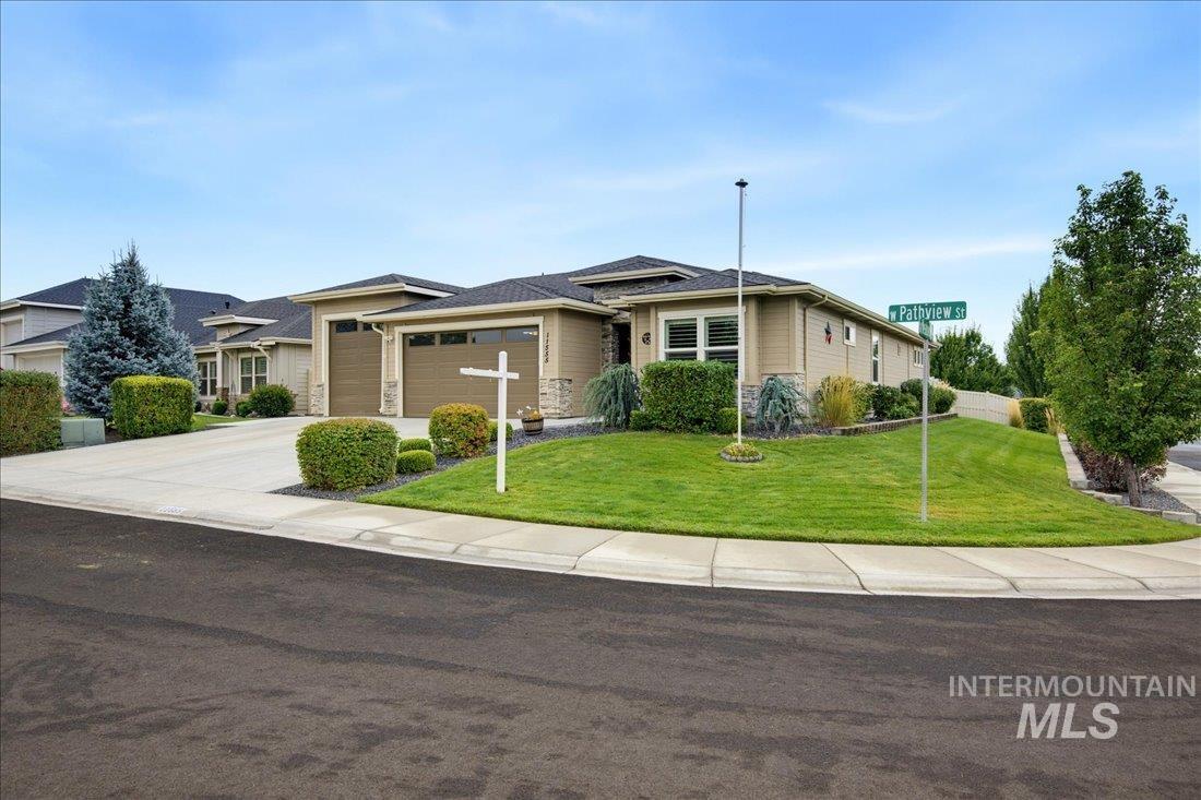 11555 W Pathview St, Star, Idaho 83669, 3 Bedrooms, 2 Bathrooms, Residential For Sale, Price $776,000, 98999492