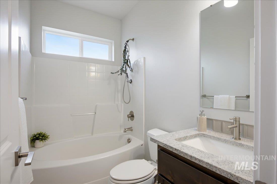 11555 W Pathview St, Star, Idaho 83669, 3 Bedrooms, 2 Bathrooms, Residential For Sale, Price $776,000, 98999492