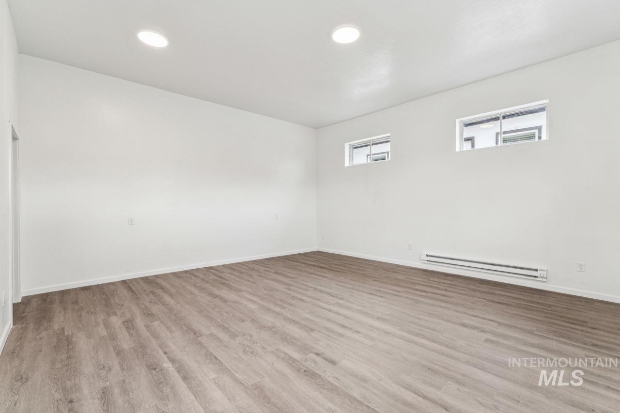 911 2nd Street S, Nampa, Idaho 83651, 1 Bedroom, 1 Bathroom, Residential Income For Sale, Price $1,299,900,MLS 98999493