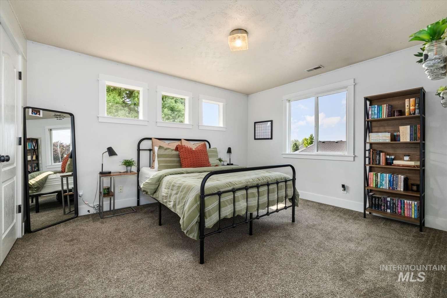 853 W Mountain Ash Loop, Nampa, Idaho 83686, 4 Bedrooms, 4 Bathrooms, Residential For Sale, Price $599,000,MLS 98999494
