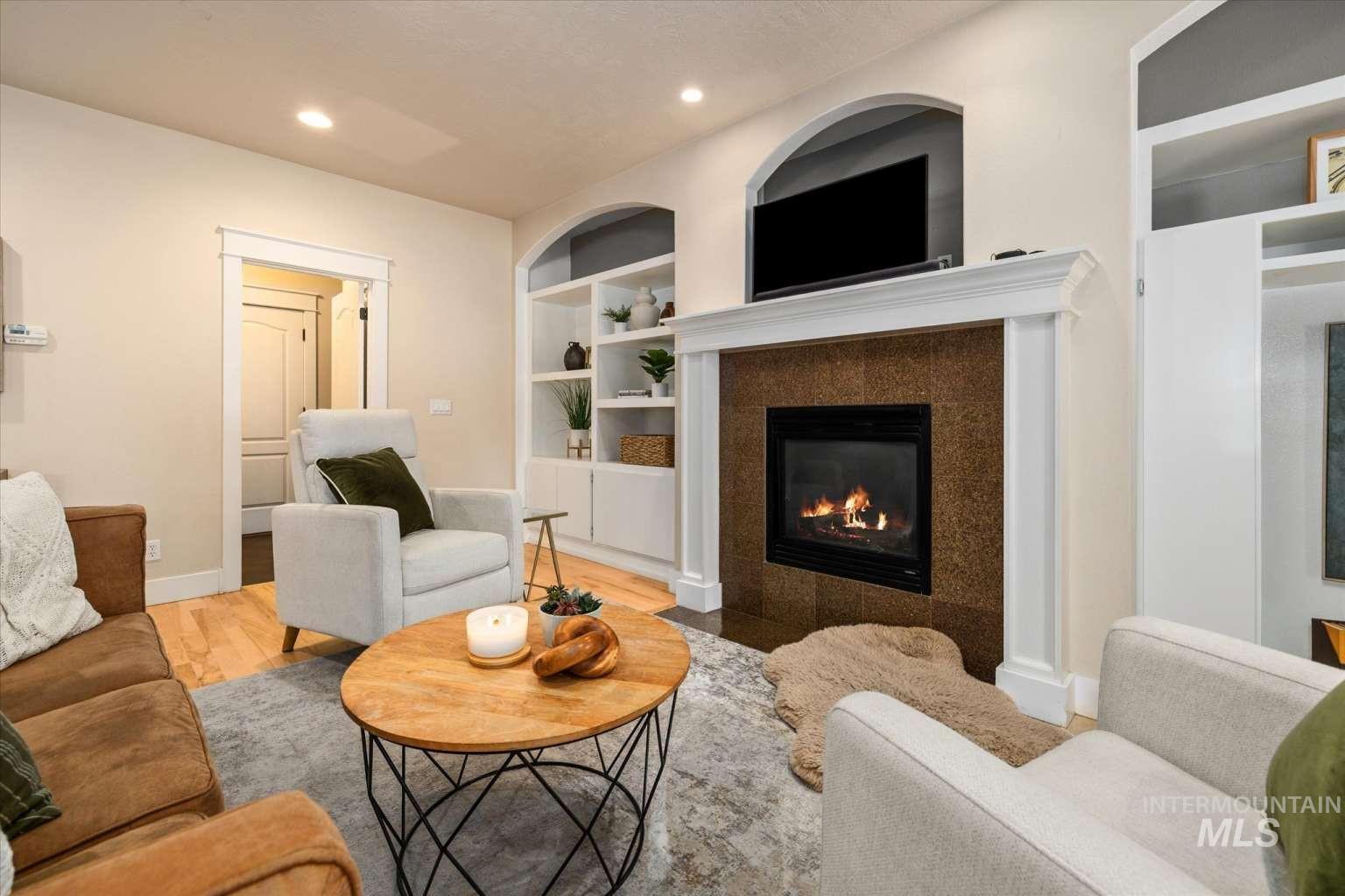 853 W Mountain Ash Loop, Nampa, Idaho 83686, 4 Bedrooms, 4 Bathrooms, Residential For Sale, Price $599,000,MLS 98999494