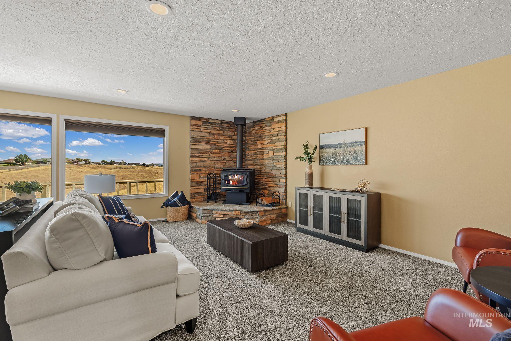 2746 Florence Court, Clarkston, Washington 99403, 3 Bedrooms, 3 Bathrooms, Residential For Sale, Price $459,000, 98999496