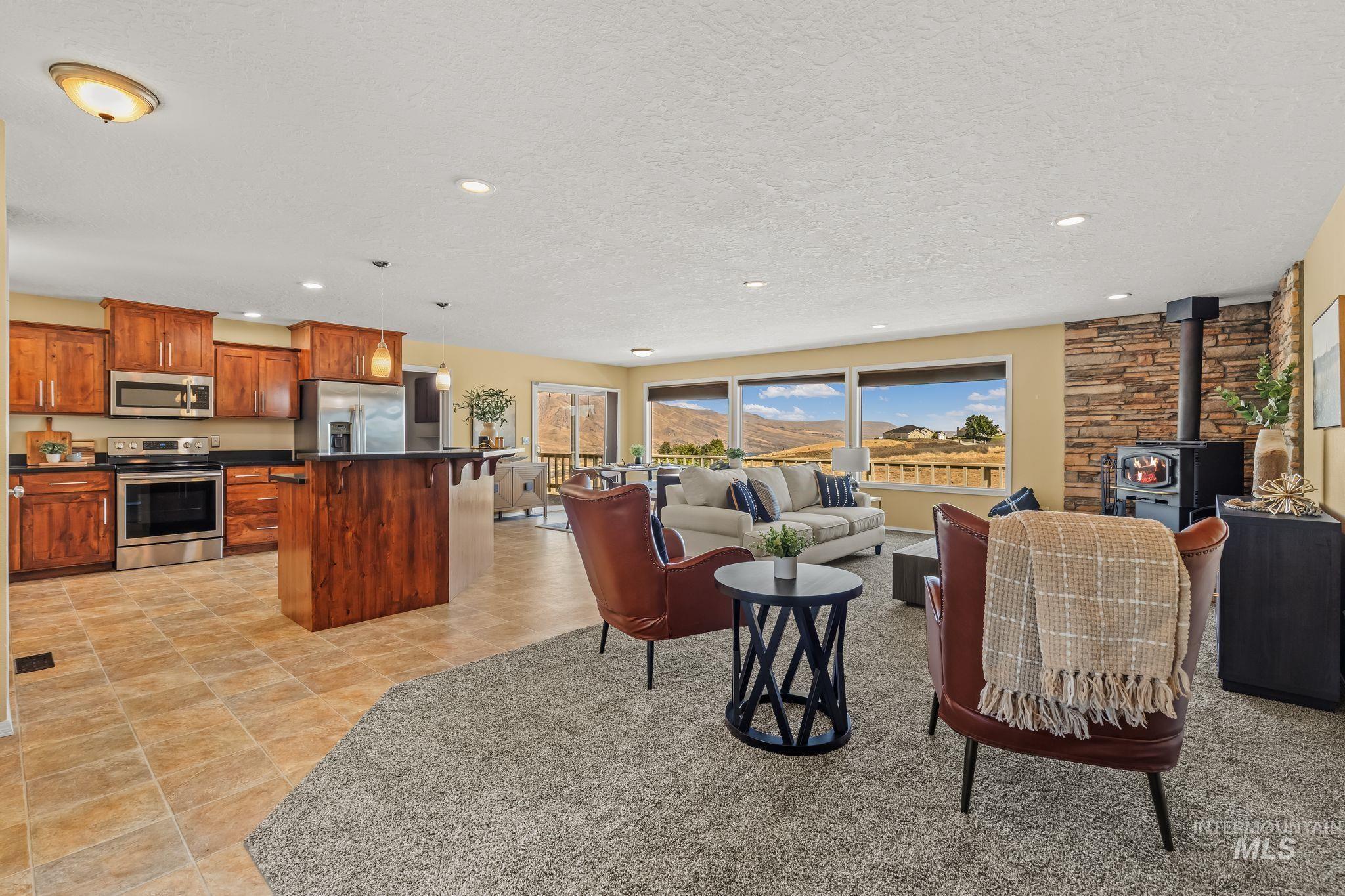 2746 Florence Court, Clarkston, Washington 99403, 3 Bedrooms, 3 Bathrooms, Residential For Sale, Price $459,000, 98999496