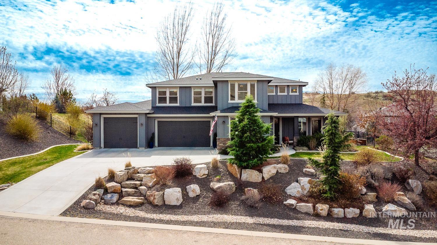 4545 W Sage Creek Drive, Boise, Idaho 83714, 5 Bedrooms, 3.5 Bathrooms, Residential For Sale, Price $1,049,999, 98999501