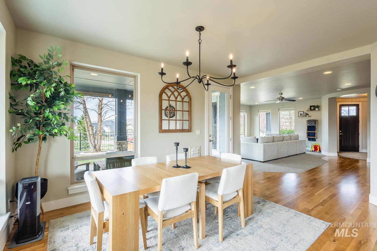 4545 W Sage Creek Drive, Boise, Idaho 83714, 5 Bedrooms, 3.5 Bathrooms, Residential For Sale, Price $1,049,999, 98999501