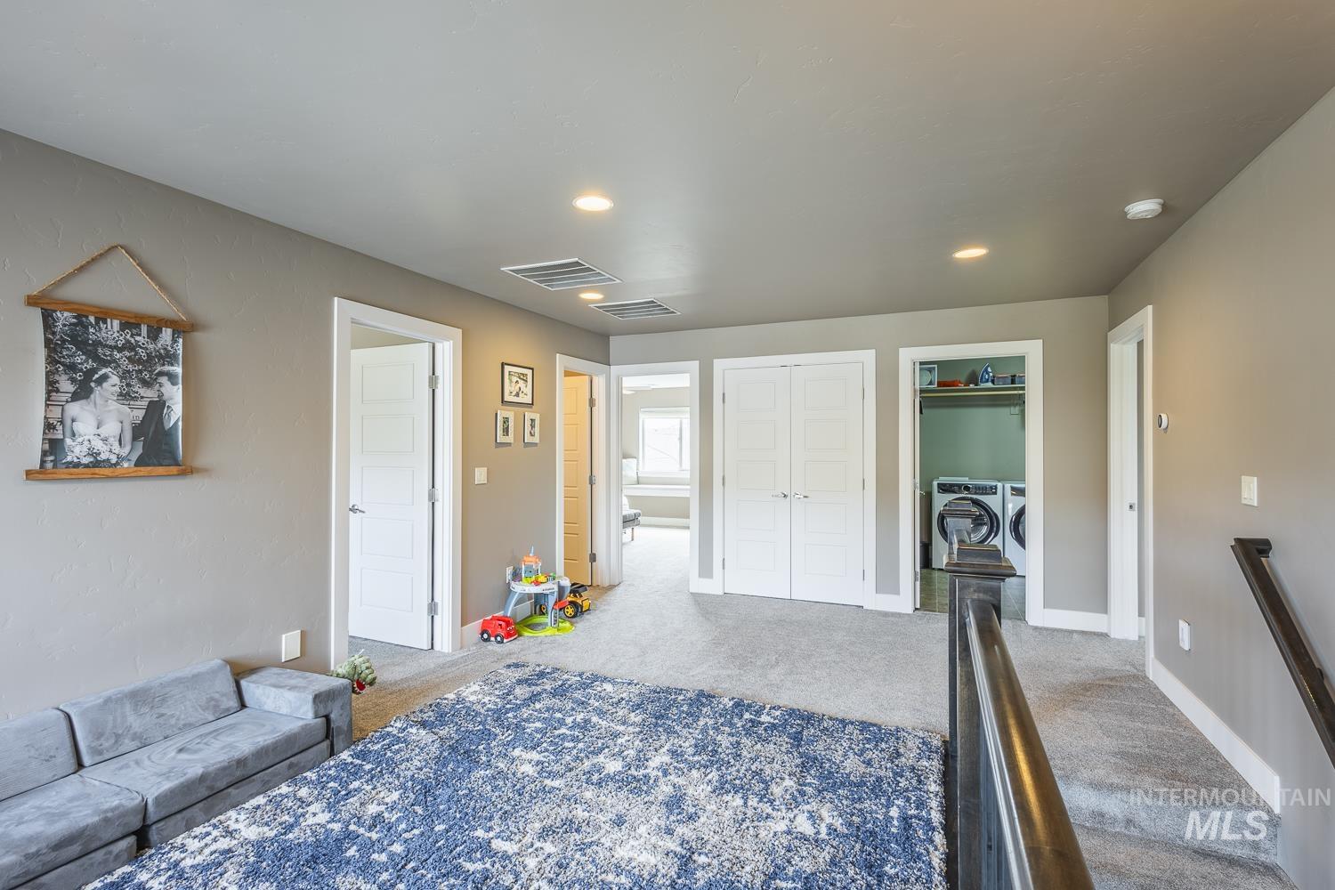 4545 W Sage Creek Drive, Boise, Idaho 83714, 5 Bedrooms, 3.5 Bathrooms, Residential For Sale, Price $1,049,999, 98999501