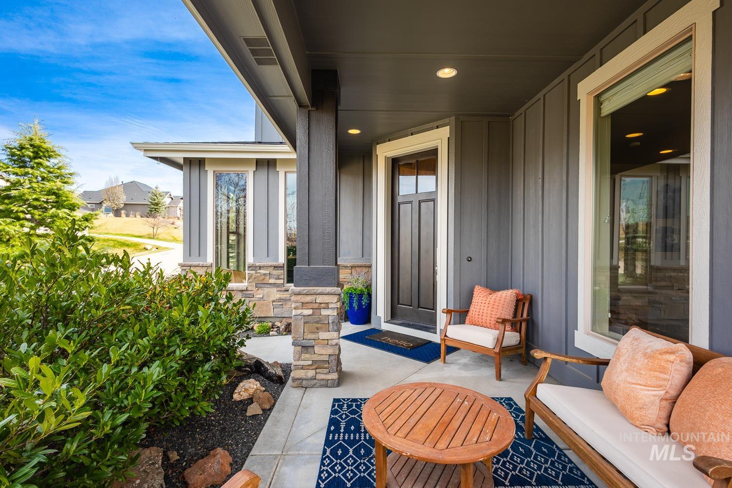 4545 W Sage Creek Drive, Boise, Idaho 83714, 5 Bedrooms, 3.5 Bathrooms, Residential For Sale, Price $1,049,999, 98999501