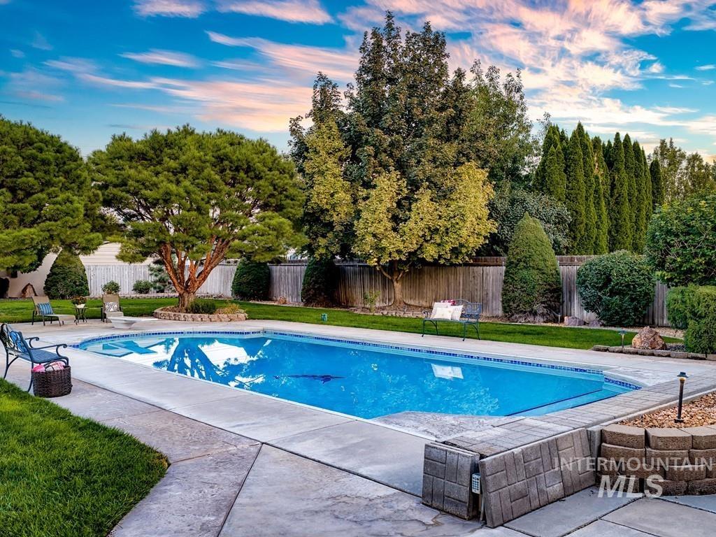 1945 S Mayflower, Boise, Idaho 83709, 5 Bedrooms, 3.5 Bathrooms, Residential For Sale, Price $969,900, 98999525