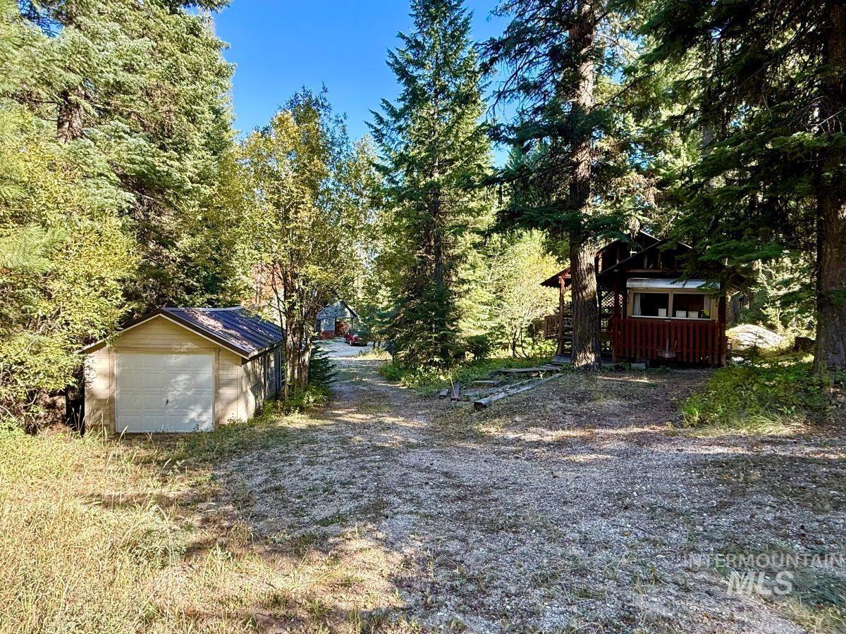 427 Doriann Drive, Cascade, Idaho 83611, 2 Bedrooms, 1 Bathroom, Residential For Sale, Price $149,000, 98999527