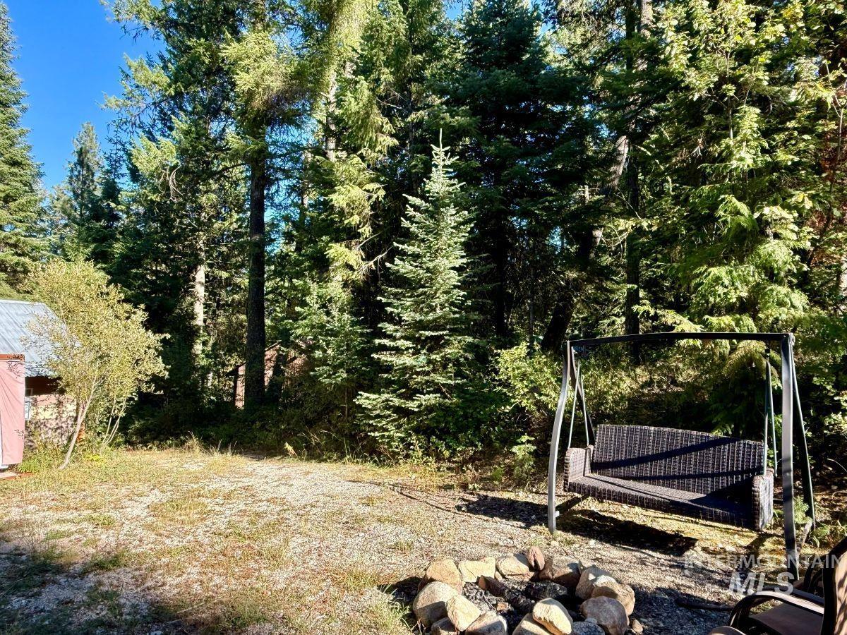427 Doriann Drive, Cascade, Idaho 83611, 2 Bedrooms, 1 Bathroom, Residential For Sale, Price $149,000, 98999527