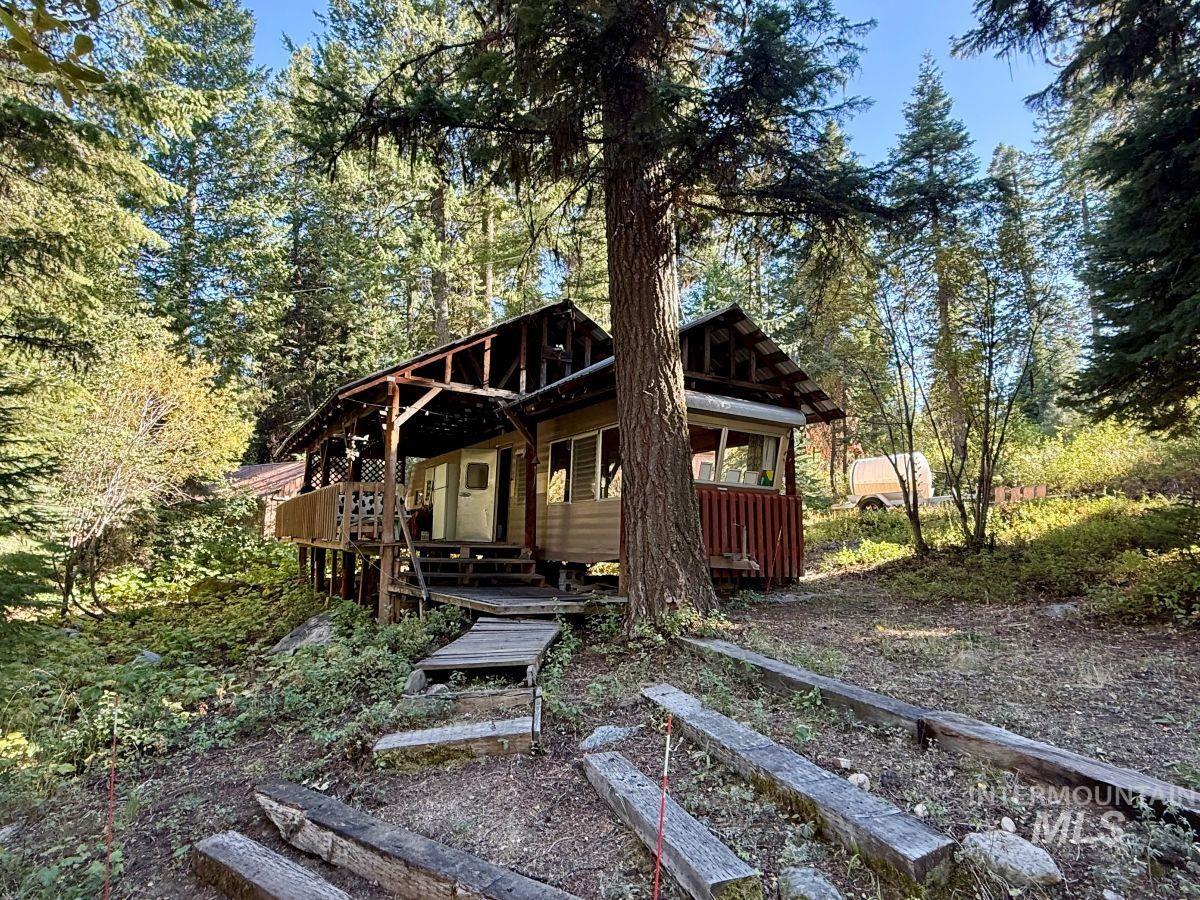 427 Doriann Drive, Cascade, Idaho 83611, 2 Bedrooms, 1 Bathroom, Residential For Sale, Price $149,000, 98999527