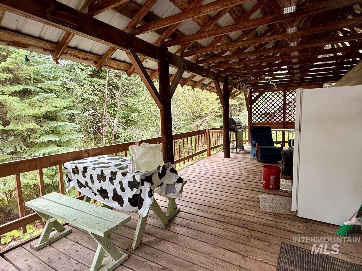 427 Doriann Drive, Cascade, Idaho 83611, 2 Bedrooms, 1 Bathroom, Residential For Sale, Price $149,000, 98999527