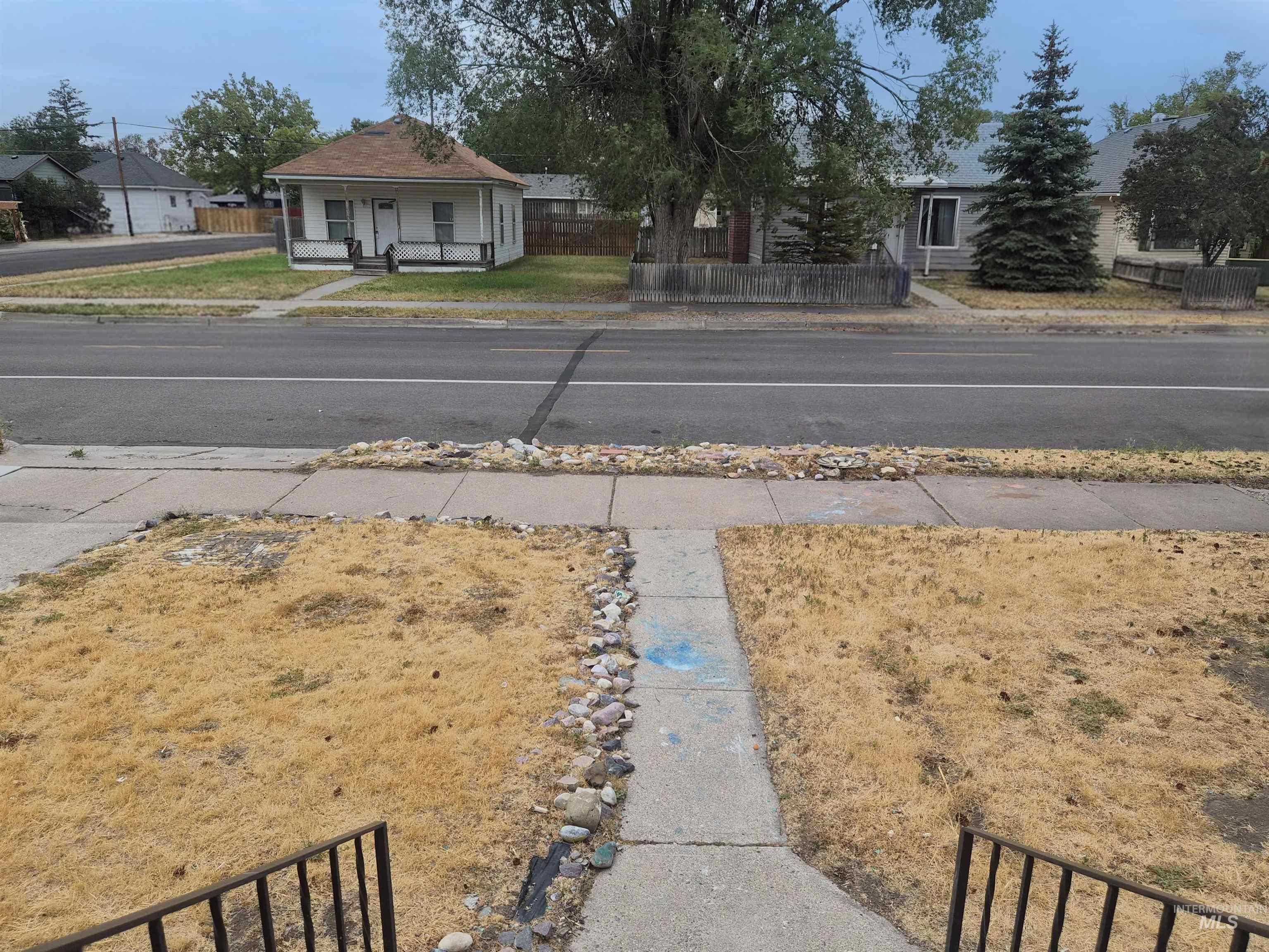 1147 N Hayes, Pocatello, Idaho 83204, 3 Bedrooms, 1 Bathroom, Residential For Sale, Price $205,000, 98999530