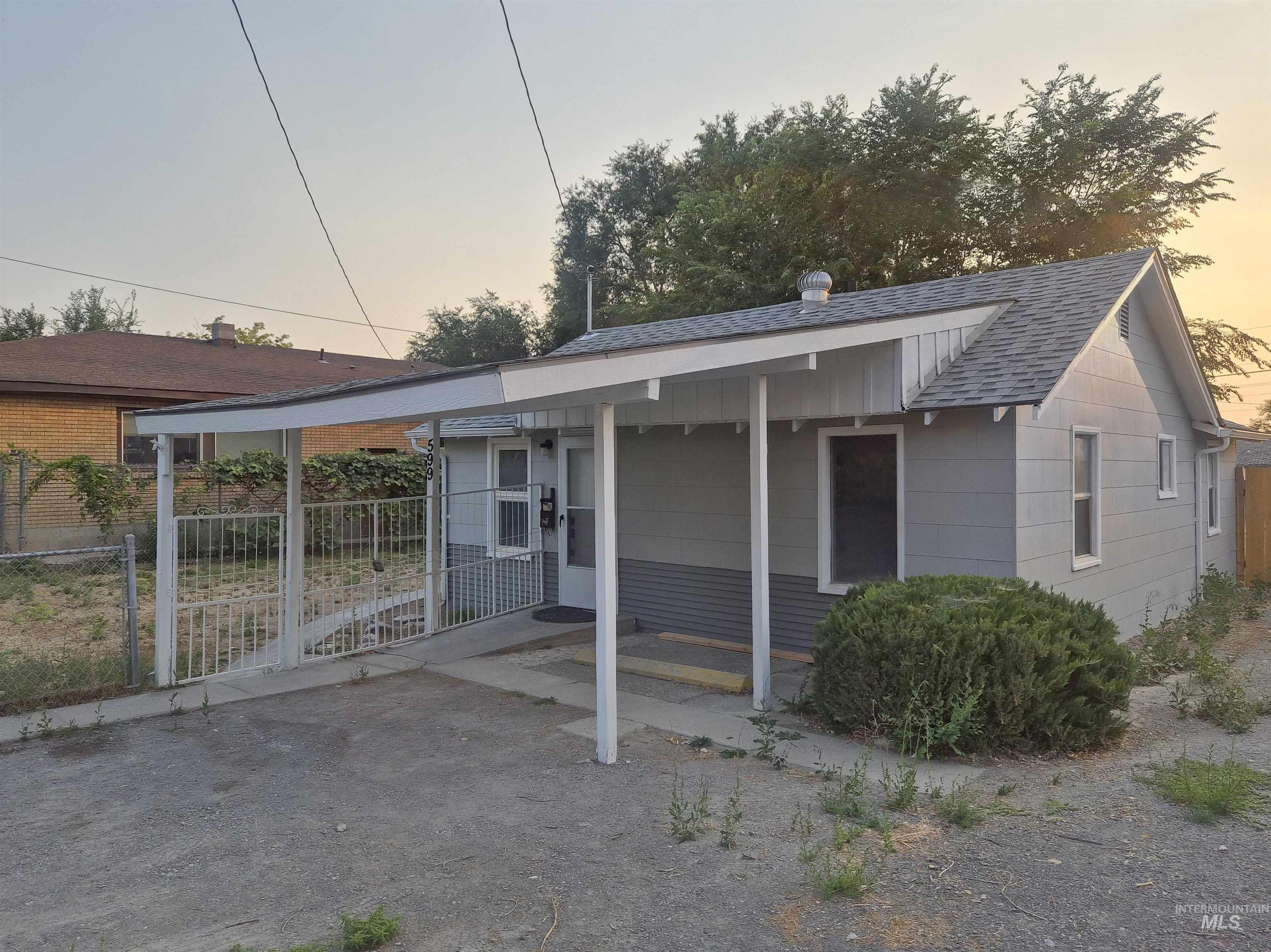 599 Jefferson St, Twin Falls, Idaho 83301, 2 Bedrooms, 1 Bathroom, Residential For Sale, Price $217,000, 98999542