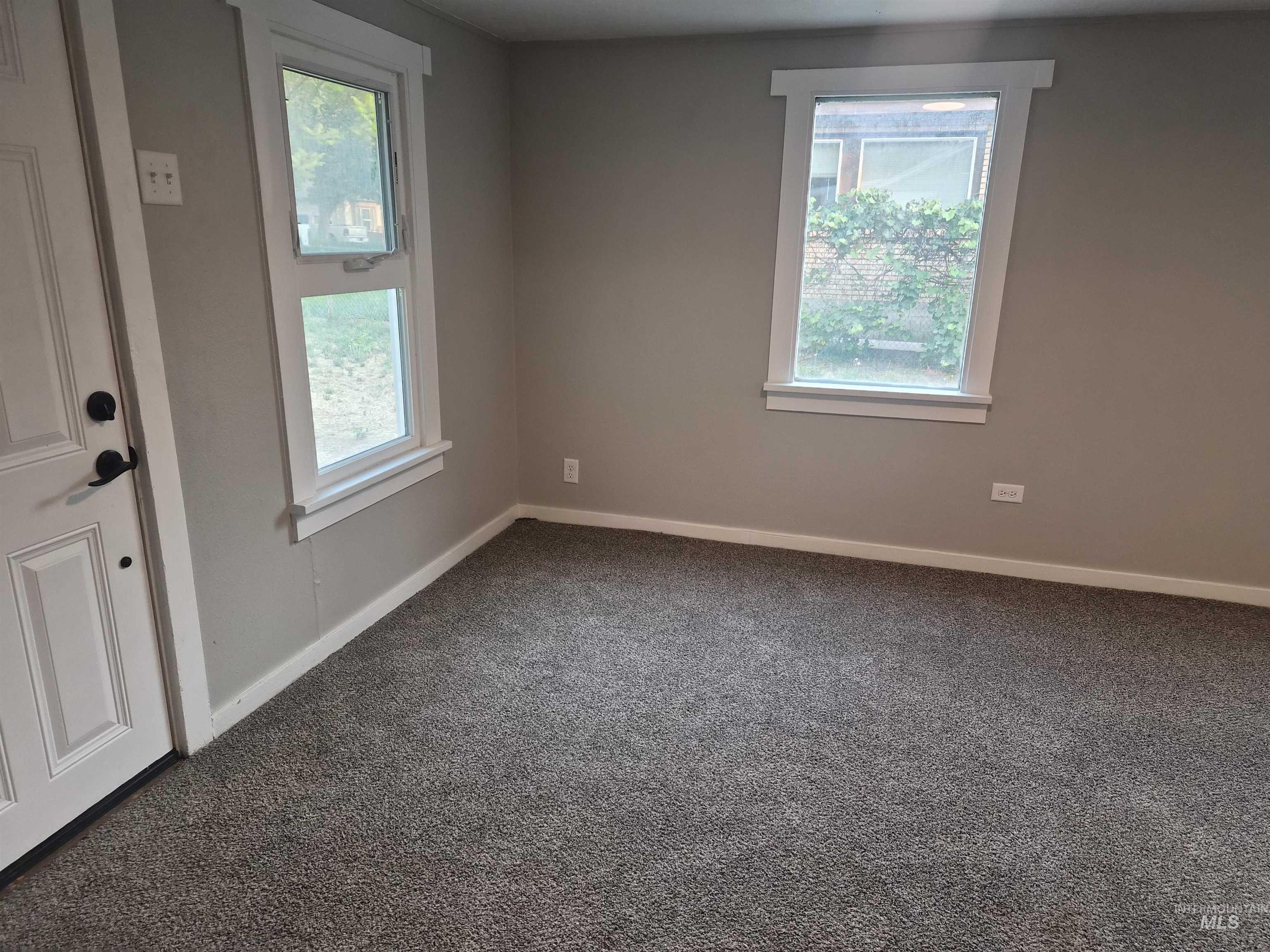 599 Jefferson St, Twin Falls, Idaho 83301, 2 Bedrooms, 1 Bathroom, Residential For Sale, Price $217,000, 98999542