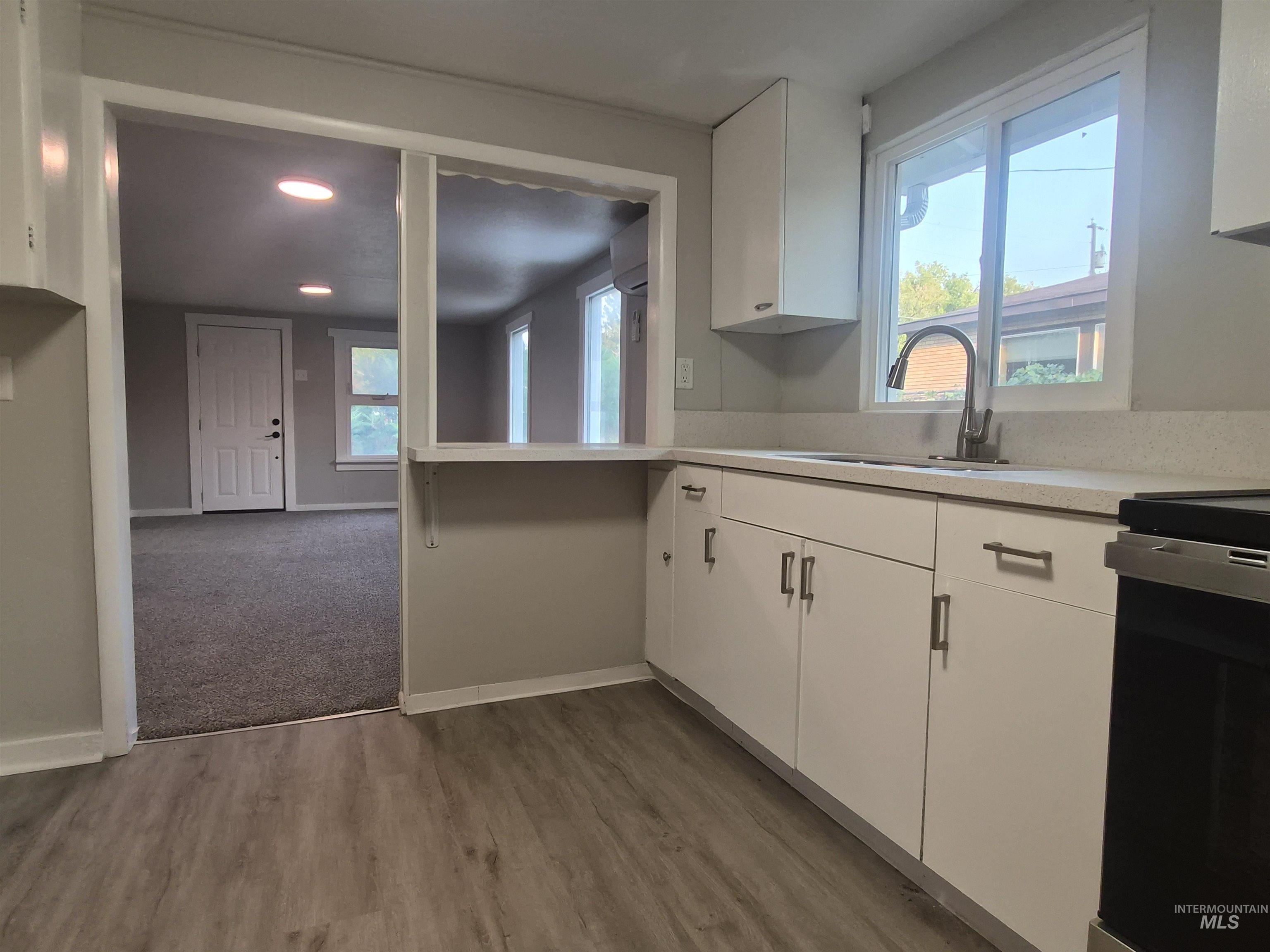 599 Jefferson St, Twin Falls, Idaho 83301, 2 Bedrooms, 1 Bathroom, Residential For Sale, Price $217,000, 98999542