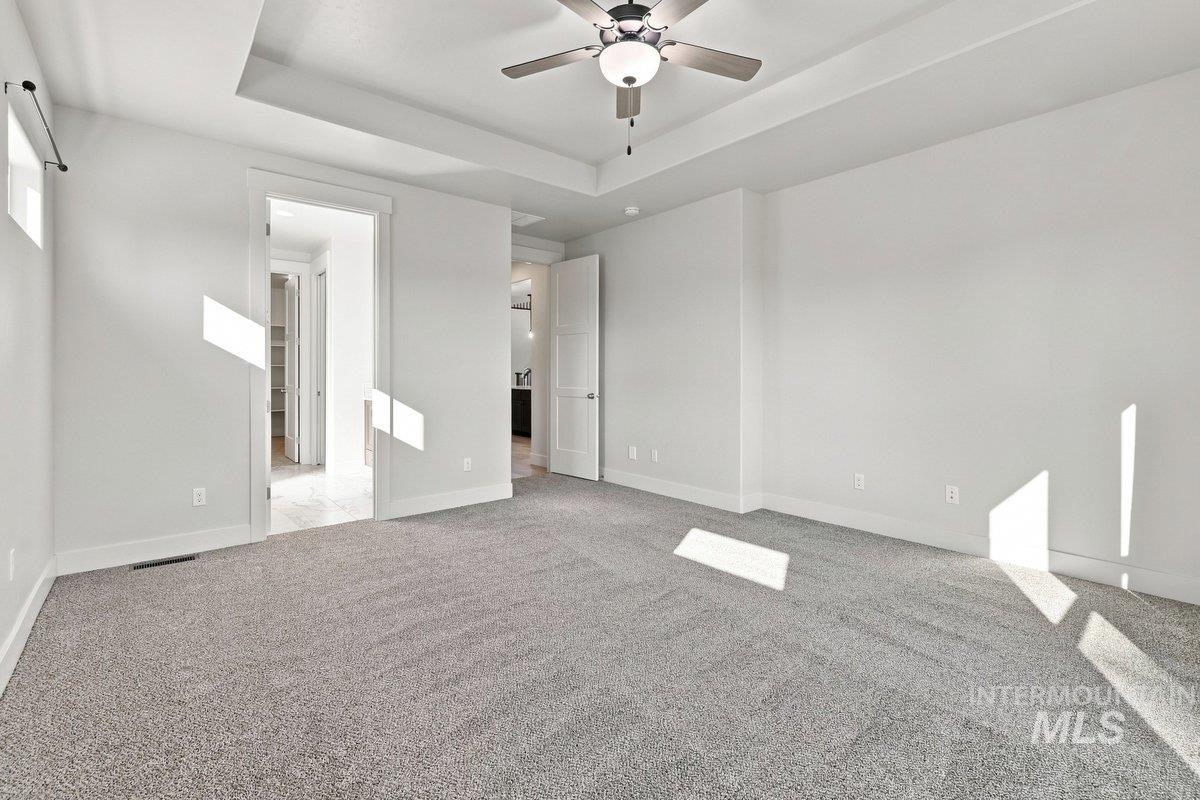 2546 E Lodge Trail Dr, Meridian, Idaho 83642, 4 Bedrooms, 4 Bathrooms, Residential For Sale, Price $991,000,MLS 98999544