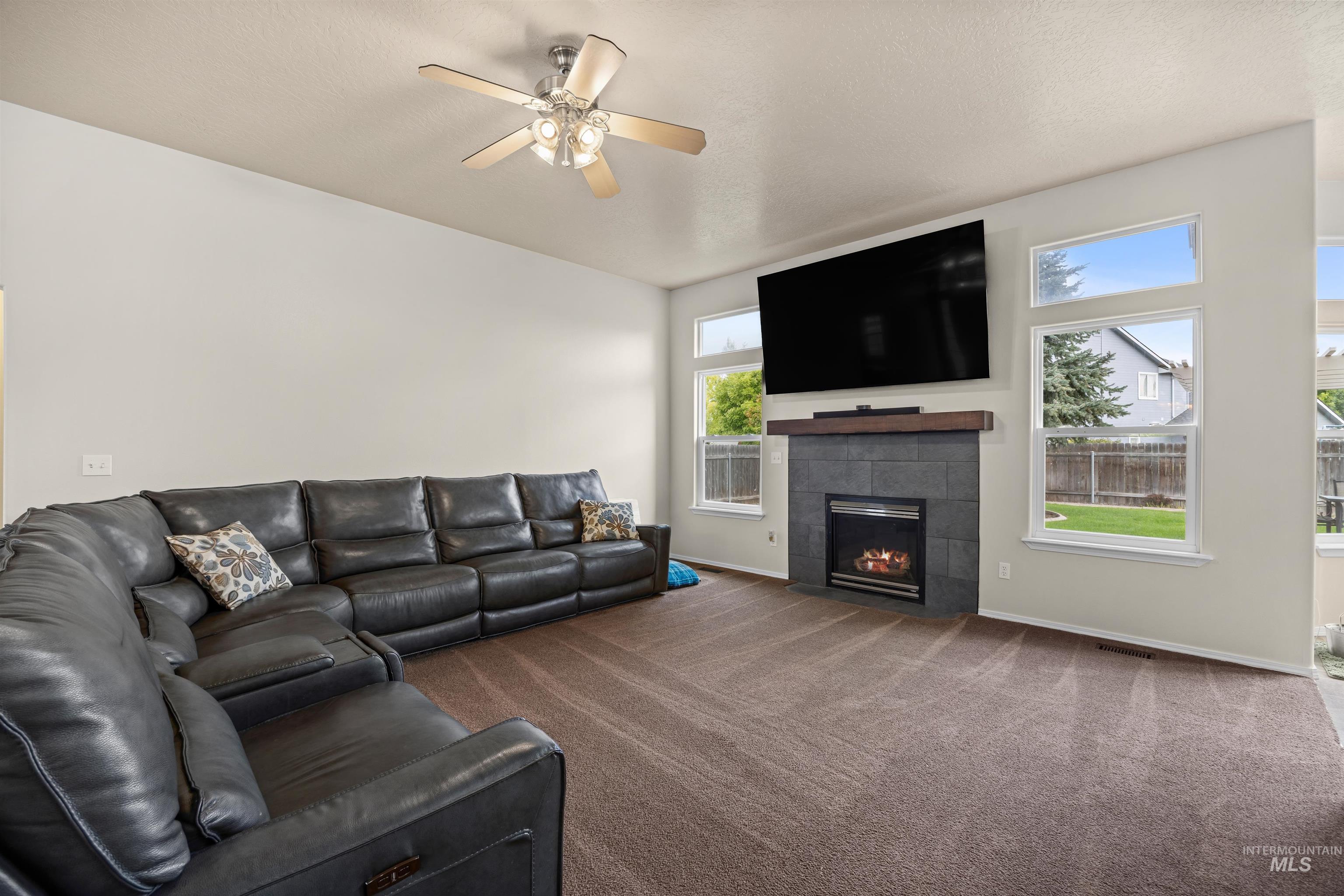 440 E Northridge Dr, Kuna, Idaho 83634, 3 Bedrooms, 2 Bathrooms, Residential For Sale, Price $430,000, 98999545