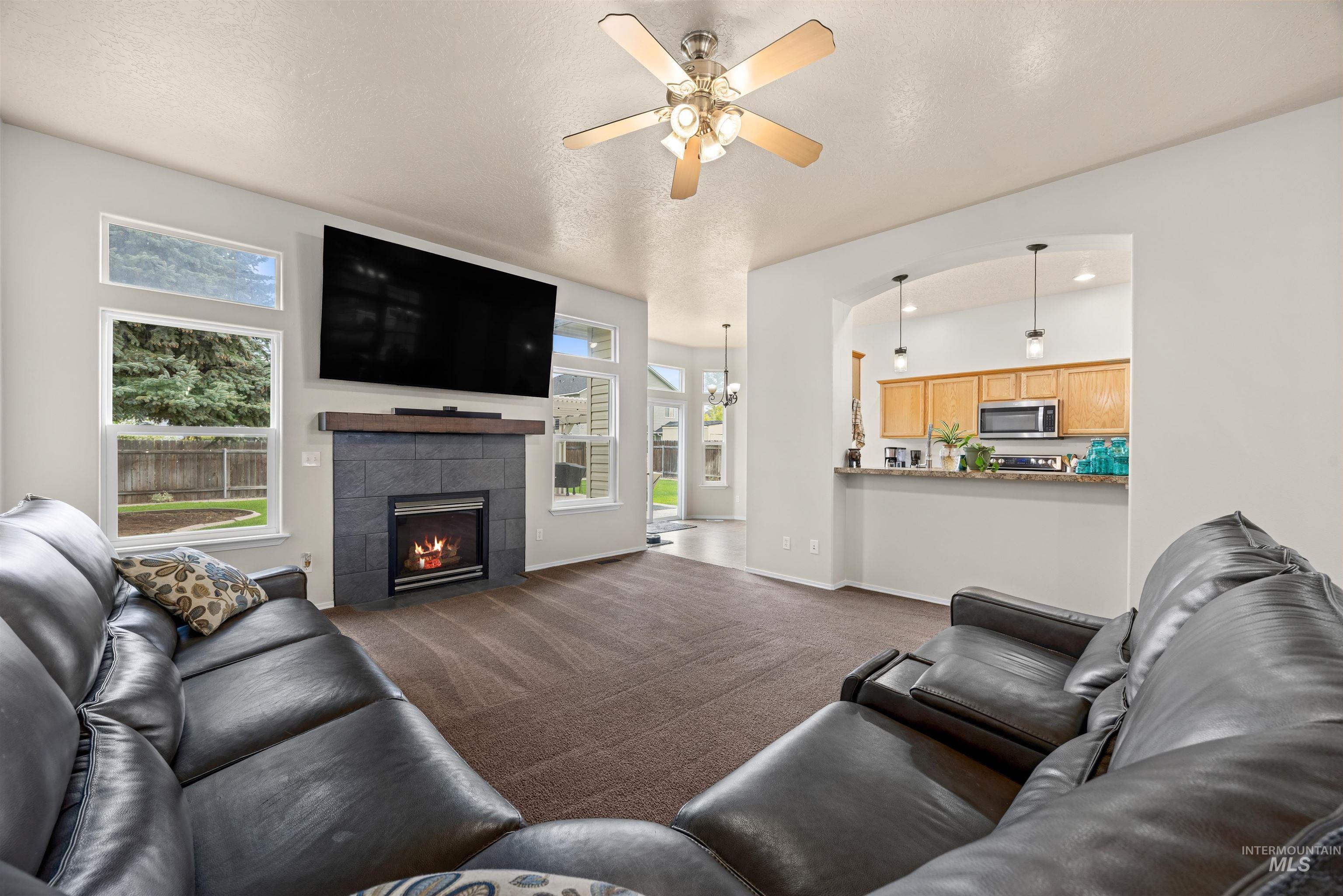 440 E Northridge Dr, Kuna, Idaho 83634, 3 Bedrooms, 2 Bathrooms, Residential For Sale, Price $430,000, 98999545