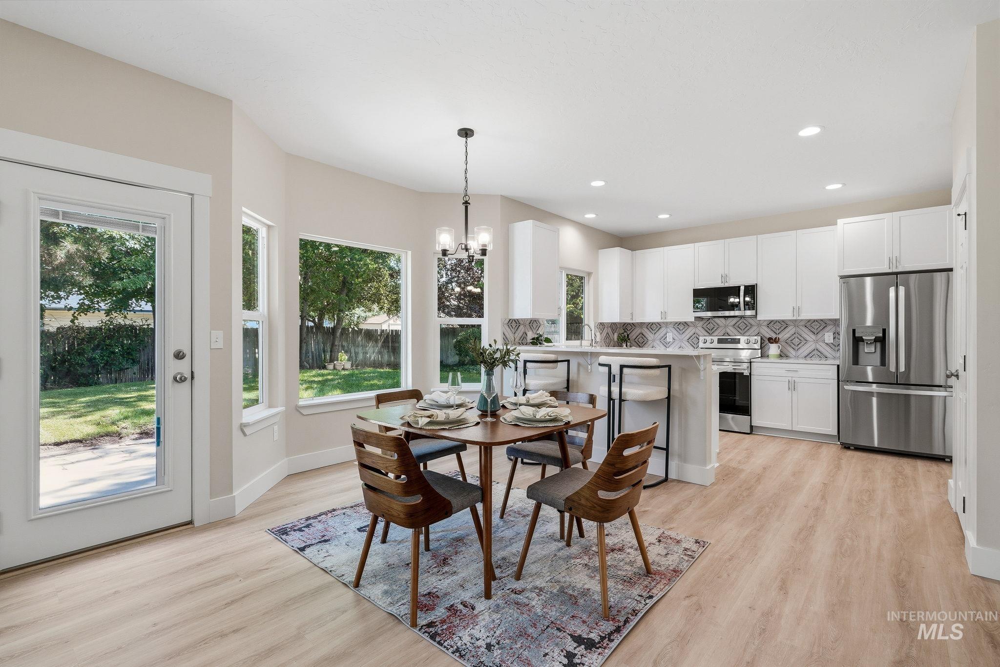1054 N Carmen Ave, Boise, Idaho 83704, 3 Bedrooms, 2.5 Bathrooms, Residential For Sale, Price $529,900, 98999547