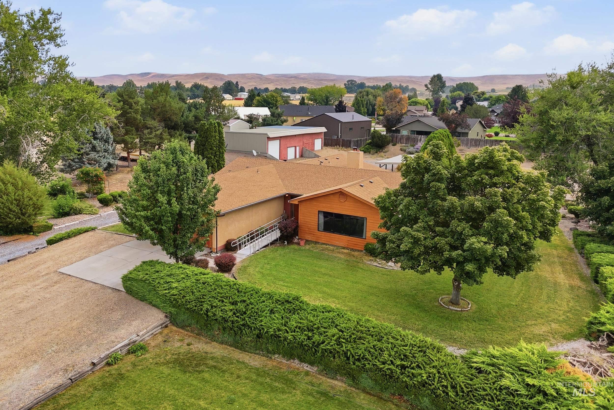 10146 Vistair Pl, Payette, Idaho 83661, 3 Bedrooms, 3 Bathrooms, Residential For Sale, Price $524,900, 98999550