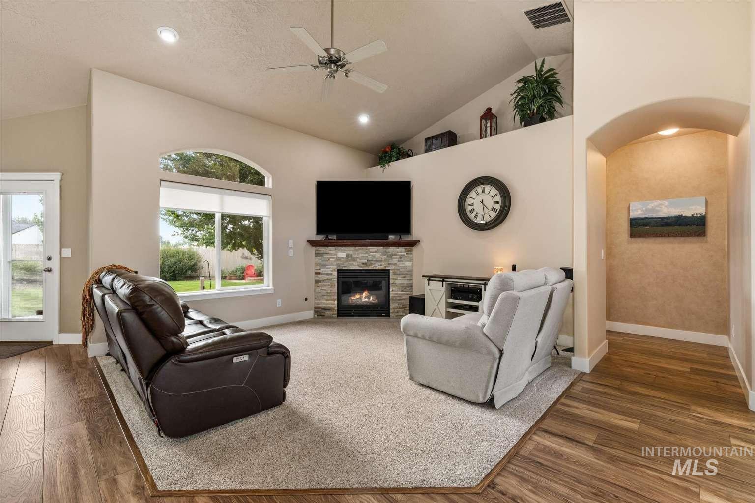 11881 W Dreamcatcher St, Boise, Idaho 83709, 3 Bedrooms, 2 Bathrooms, Residential For Sale, Price $529,900, 98999551