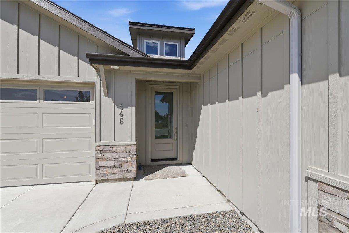 446 W Millstone St, Middleton, Idaho 83644, 4 Bedrooms, 2.5 Bathrooms, Residential For Sale, Price $634,900,MLS 98999553