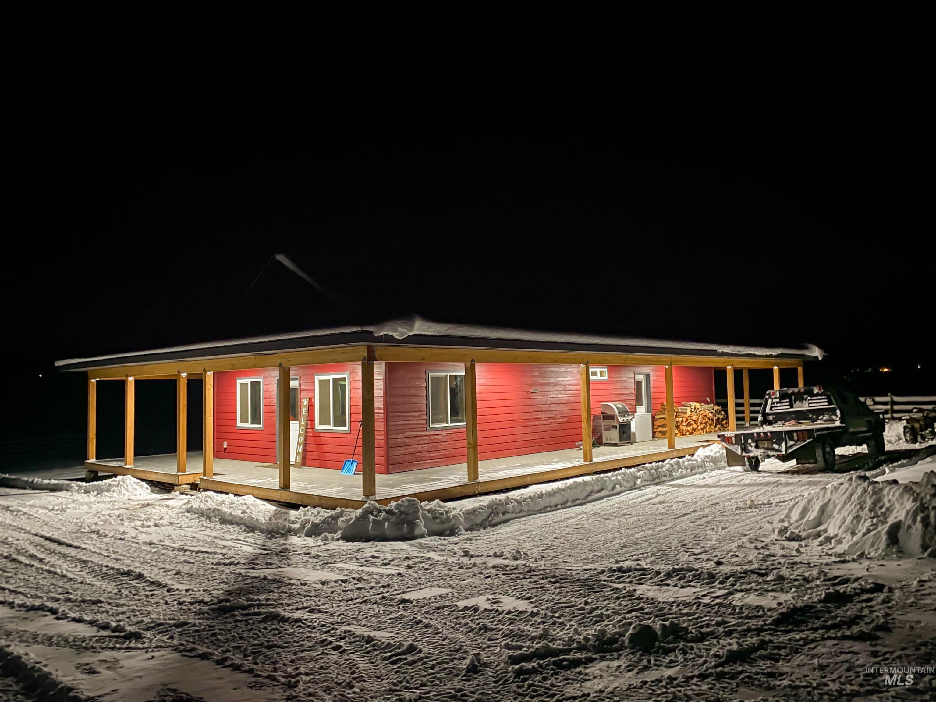 2115 Kilborn Ln, Mesa, Idaho 83643, 2 Bedrooms, 2 Bathrooms, Residential For Sale, Price $745,000,MLS 98999554