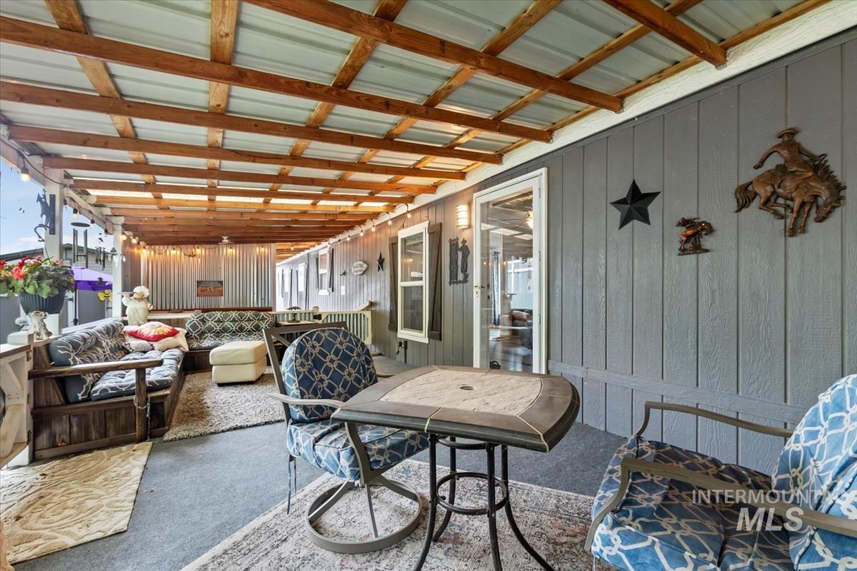 4030 River Resort Drive, Homedale, Idaho 83628, 2 Bedrooms, 2 Bathrooms, Residential For Sale, Price $139,990,MLS 98999555