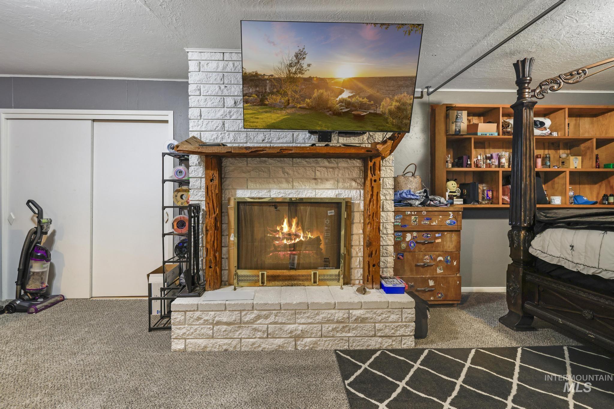 1755 2nd Ave E, Twin Falls, Idaho 83301, 3 Bedrooms, 2 Bathrooms, Residential For Sale, Price $325,000,MLS 98999557