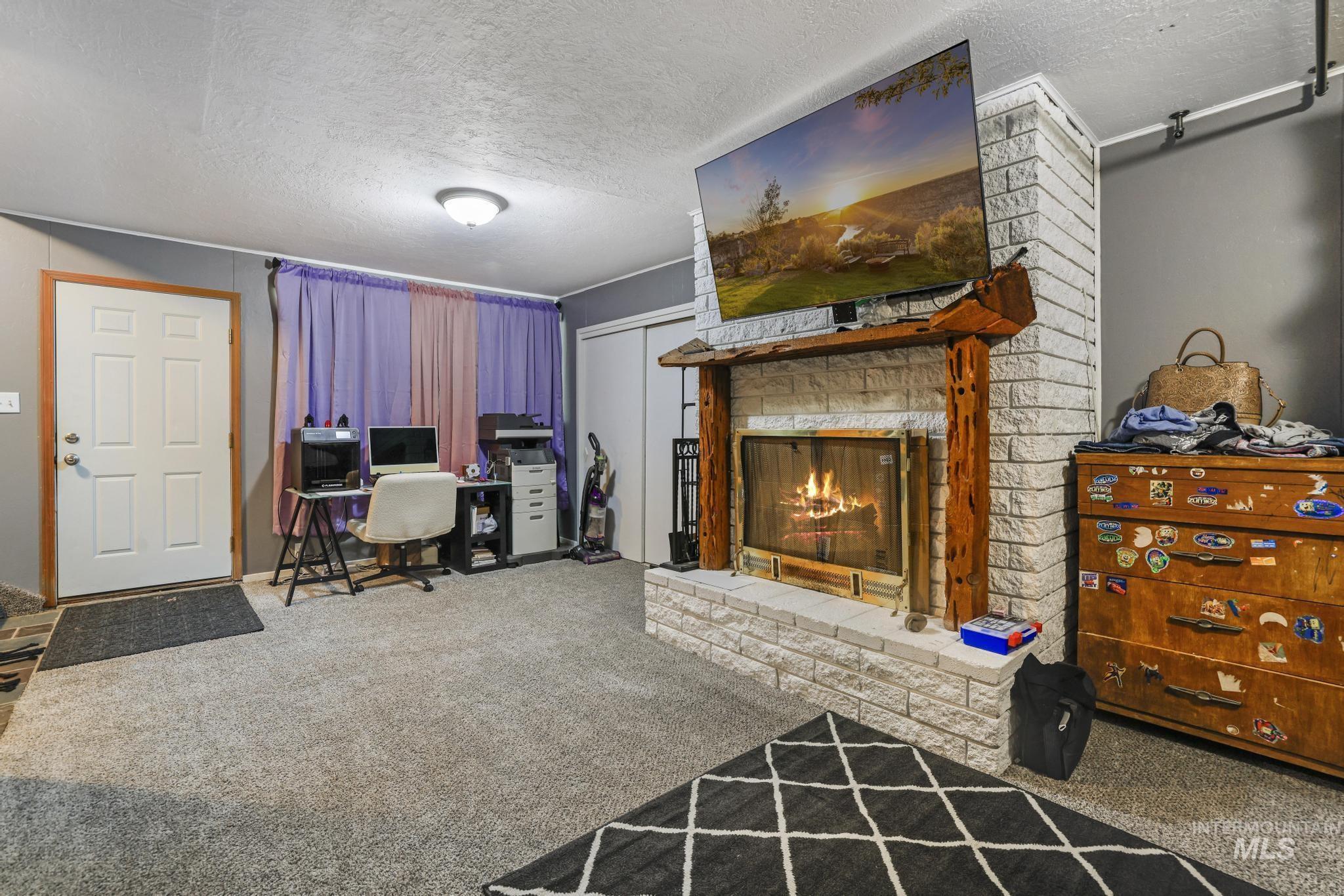 1755 2nd Ave E, Twin Falls, Idaho 83301, 3 Bedrooms, 2 Bathrooms, Residential For Sale, Price $325,000,MLS 98999557