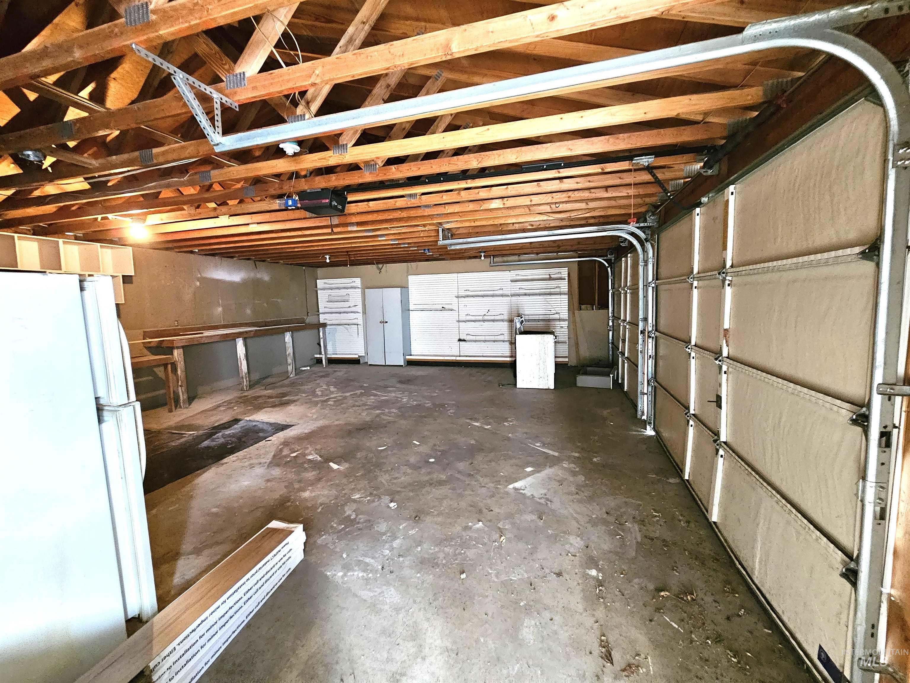 1407 & 1407 1/2 Burrell Ave, Lewiston, Idaho 83501, 3 Bedrooms, 1 Bathroom, Residential Income For Sale, Price $399,900, 98999558