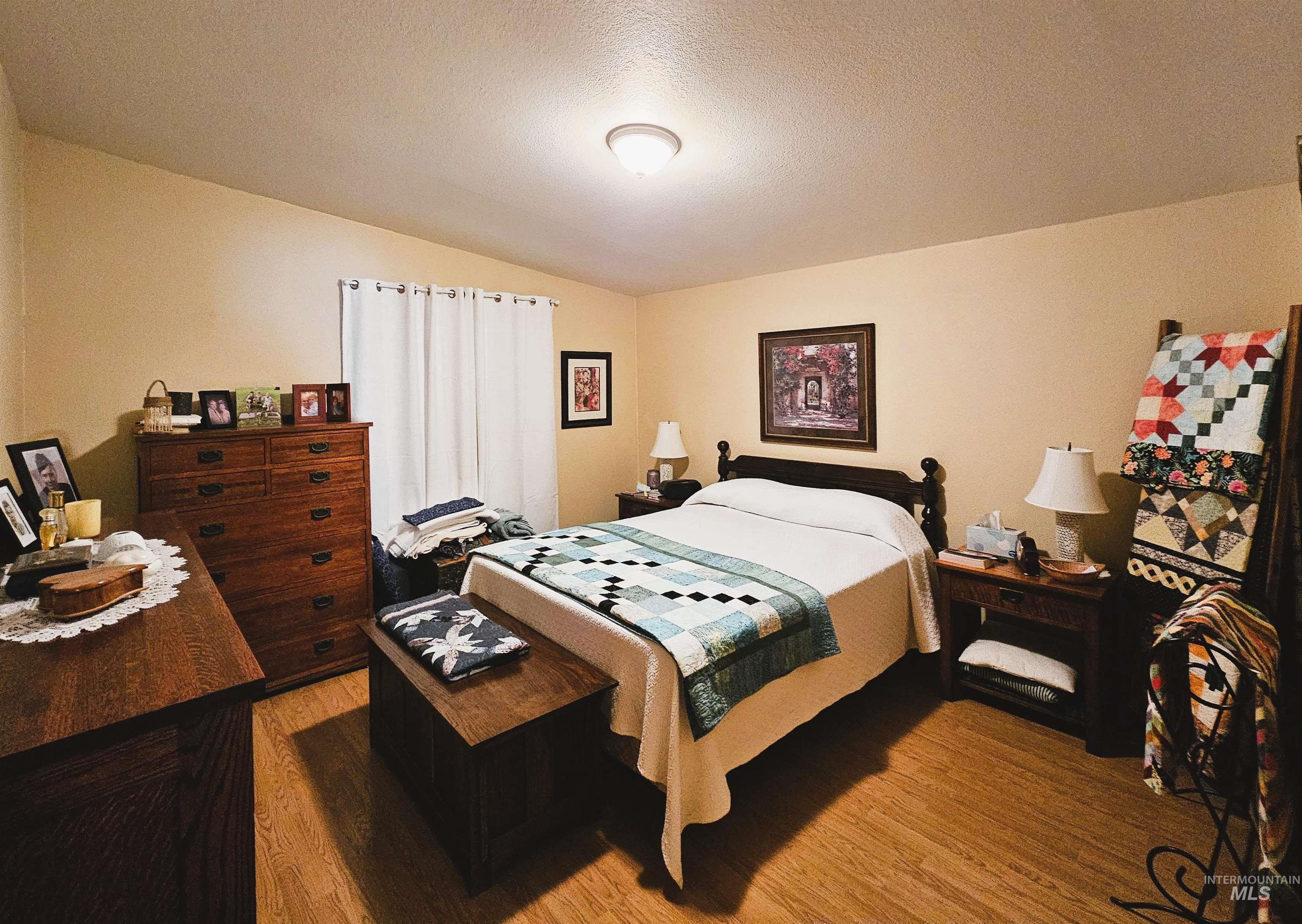 1407 & 1407 1/2 Burrell Ave, Lewiston, Idaho 83501, 3 Bedrooms, 1 Bathroom, Residential Income For Sale, Price $399,900, 98999558