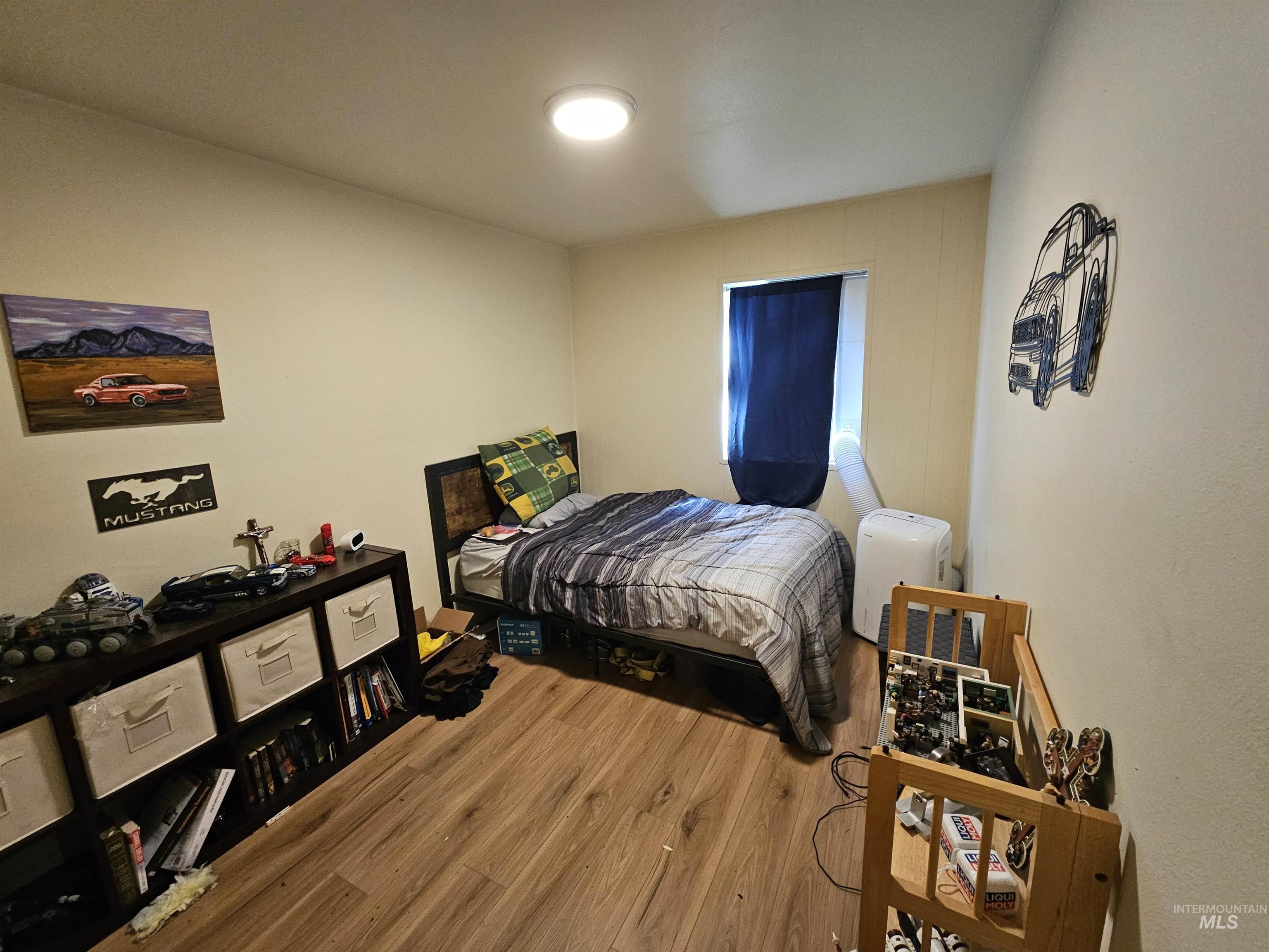 1407 & 1407 1/2 Burrell Ave, Lewiston, Idaho 83501, 3 Bedrooms, 1 Bathroom, Residential Income For Sale, Price $399,900, 98999558