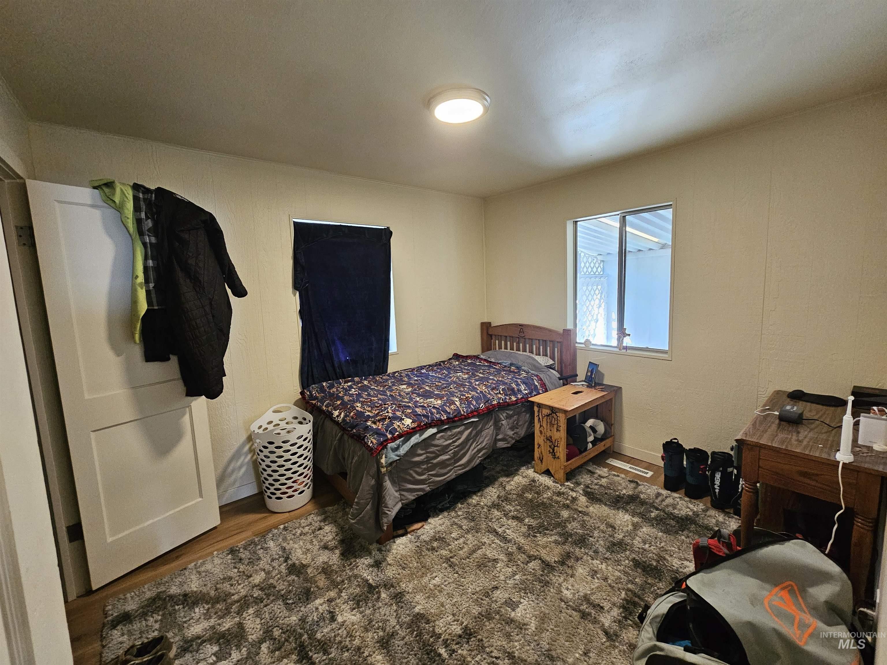 1407 & 1407 1/2 Burrell Ave, Lewiston, Idaho 83501, 3 Bedrooms, 1 Bathroom, Residential Income For Sale, Price $399,900, 98999558