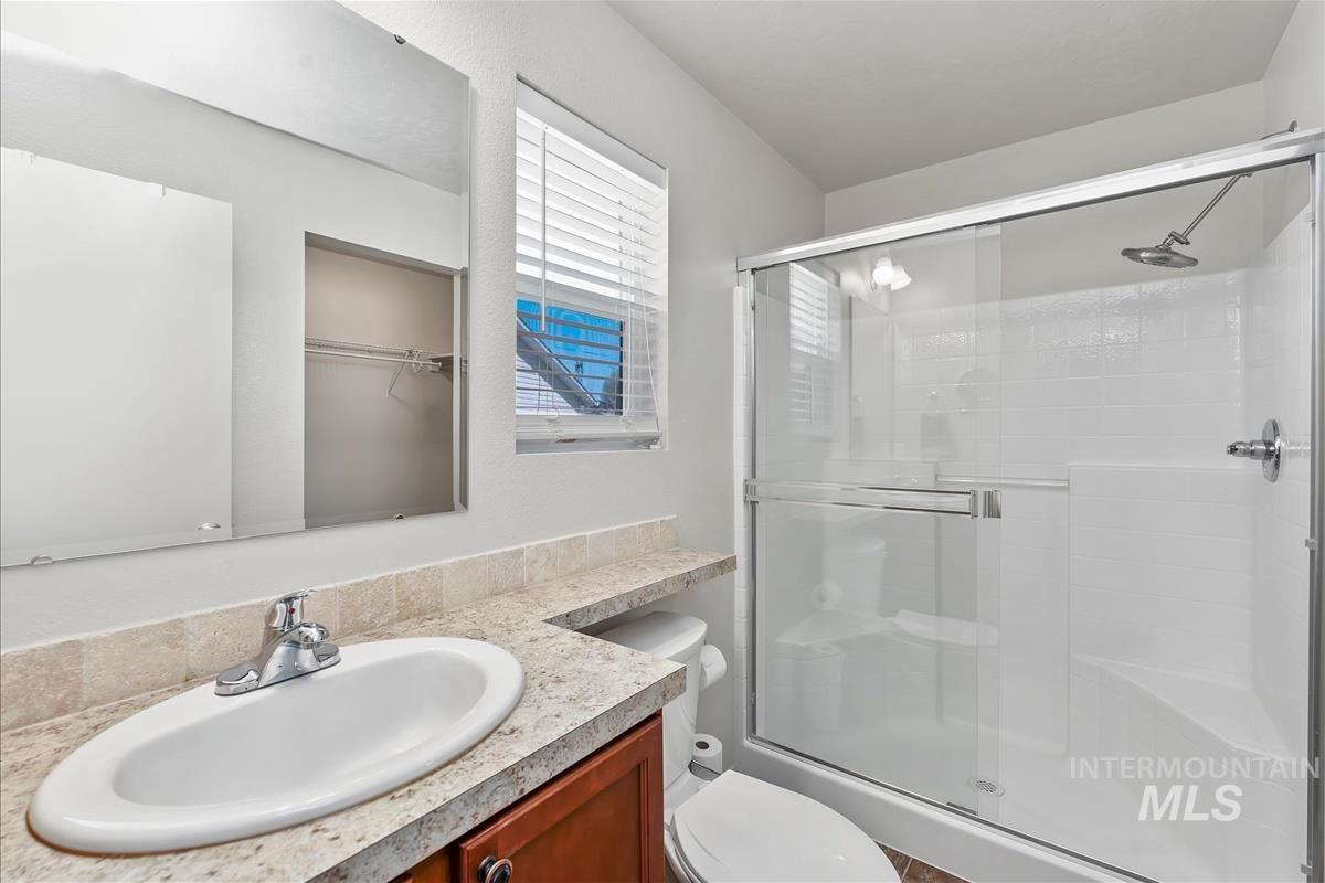 20533 Wyeth Ave, Caldwell, Idaho 83605, 3 Bedrooms, 2 Bathrooms, Residential For Sale, Price $339,900,MLS 98999560
