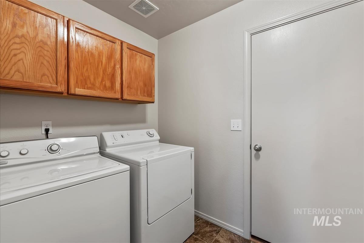 20533 Wyeth Ave, Caldwell, Idaho 83605, 3 Bedrooms, 2 Bathrooms, Residential For Sale, Price $339,900,MLS 98999560