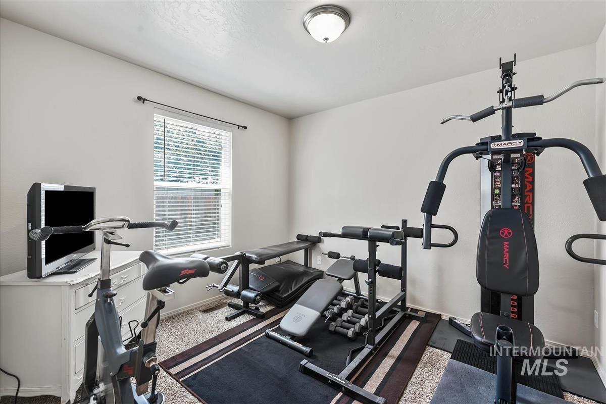 20533 Wyeth Ave, Caldwell, Idaho 83605, 3 Bedrooms, 2 Bathrooms, Residential For Sale, Price $339,900,MLS 98999560