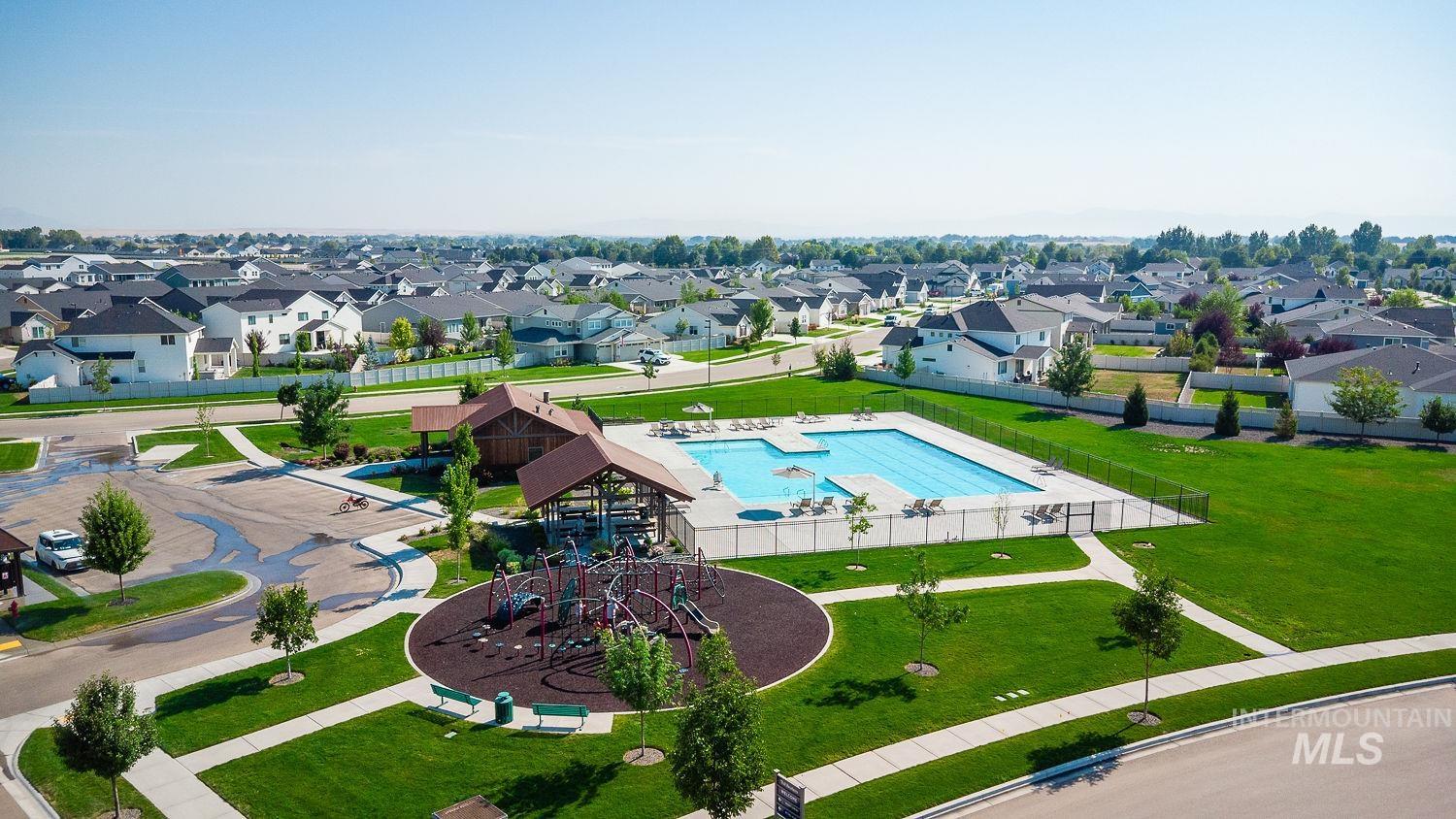 1926 Chokecherry Ave, Middleton, Idaho 83644, 3 Bedrooms, 2 Bathrooms, Residential For Sale, Price $530,000, 98999564