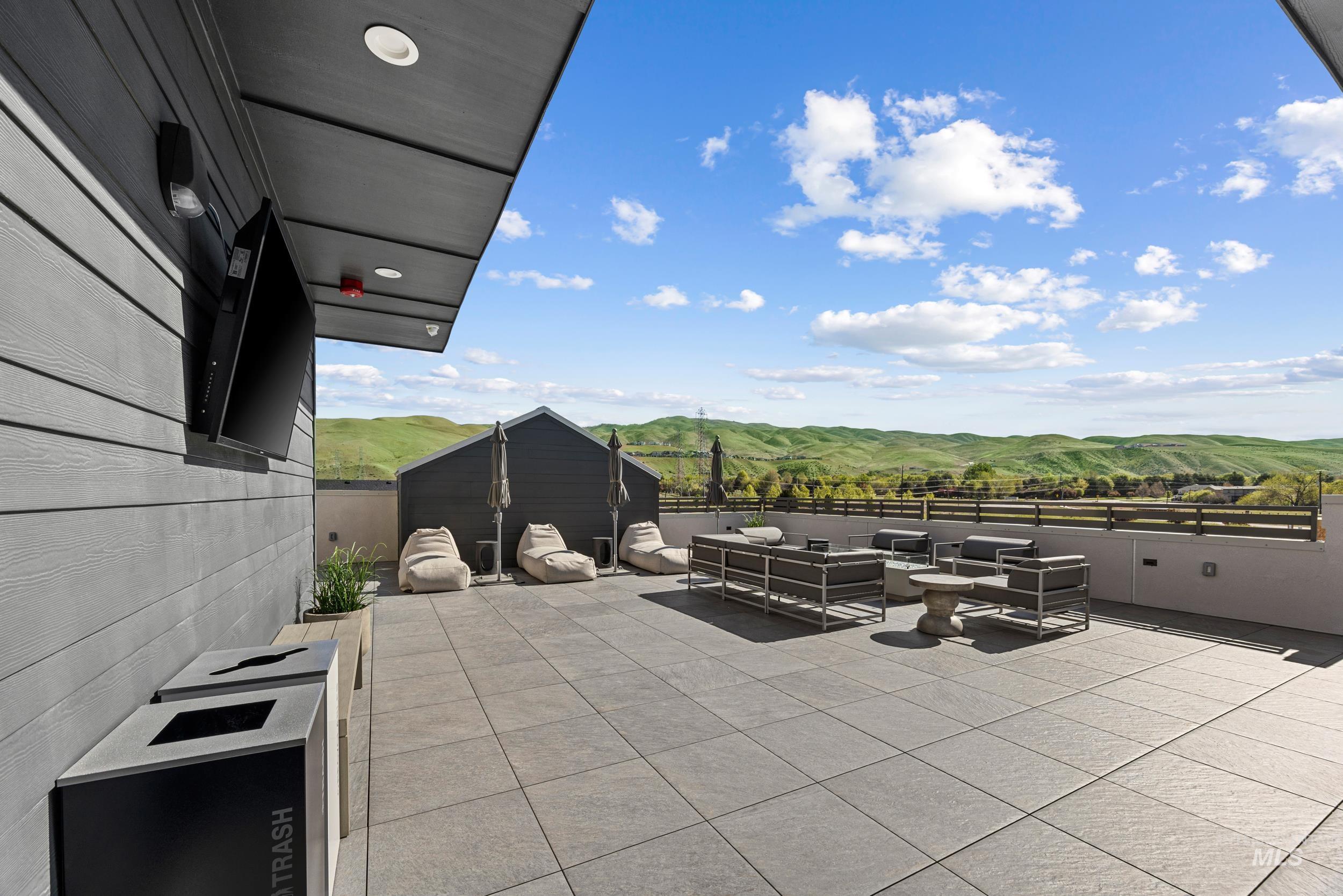 4430 E Haystack St, Boise, Idaho 83716, 2 Bedrooms, 2 Bathrooms, Residential For Sale, Price $489,900, 98999565