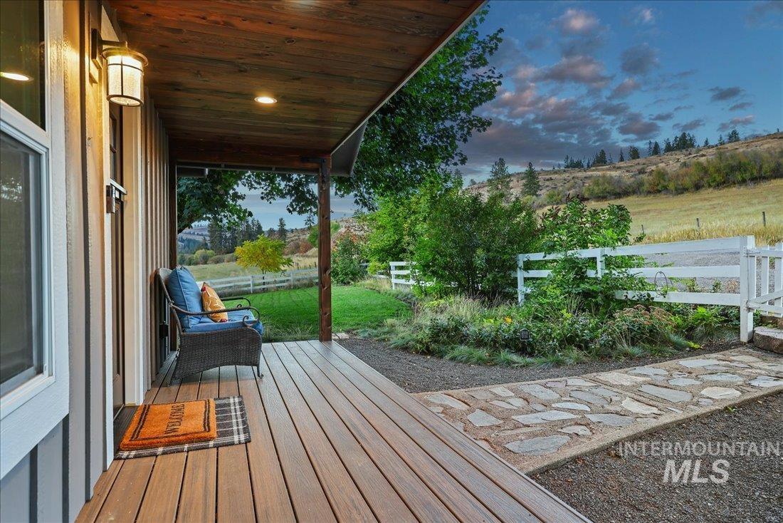 2651 Fruitvale Glendale Road, Council, Idaho 83612, 2 Bedrooms, 1 Bathroom, Residential For Sale, Price $612,000,MLS 98999570