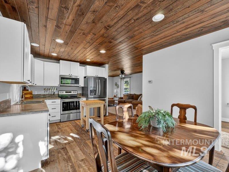 2651 Fruitvale Glendale Road, Council, Idaho 83612, 2 Bedrooms, 1 Bathroom, Residential For Sale, Price $612,000,MLS 98999570