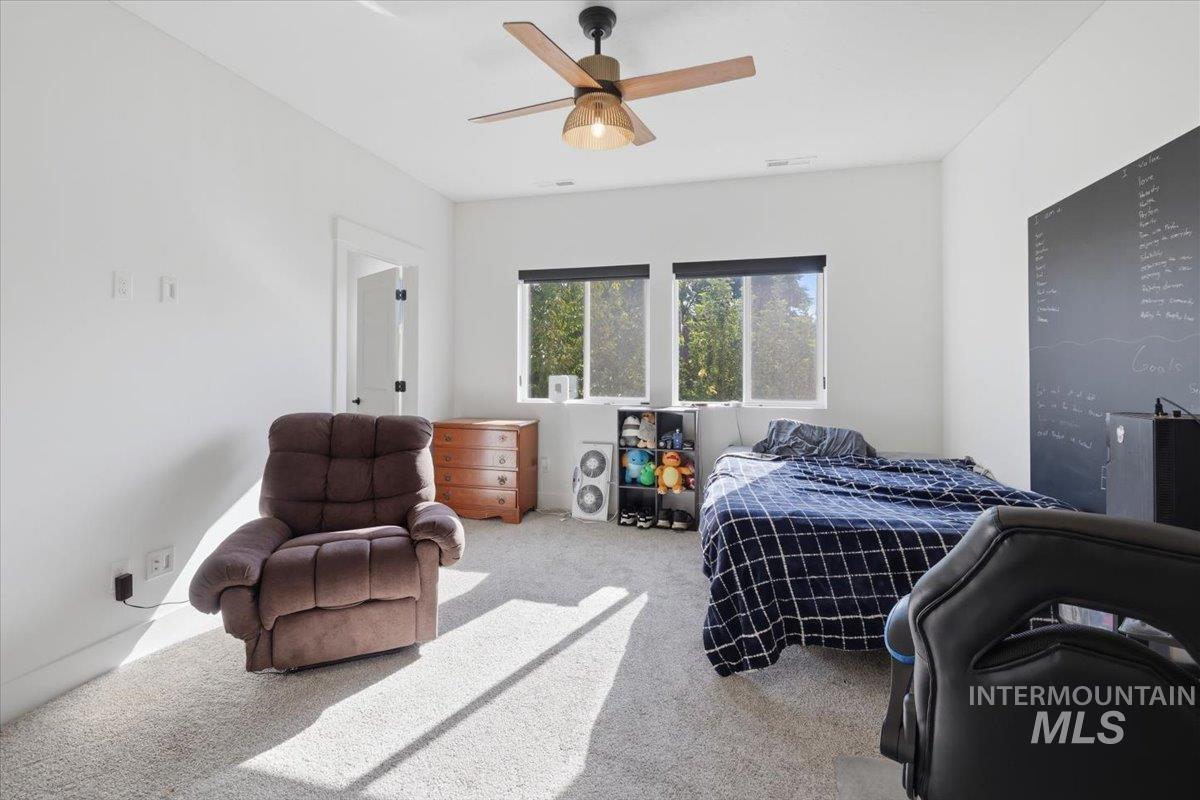 108 N Trifecta Lane, Nampa, Idaho 83651, 3 Bedrooms, 2.5 Bathrooms, Residential For Sale, Price $345,000,MLS 98999571