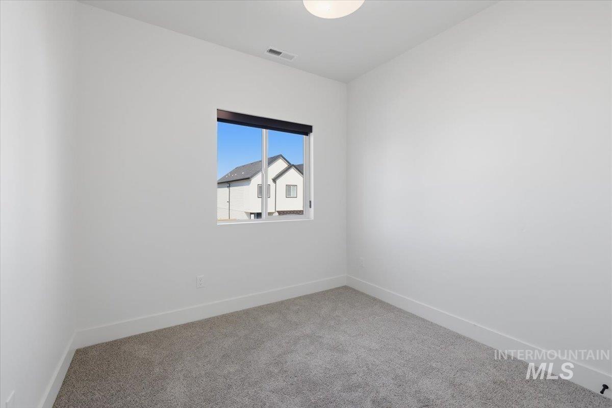 108 N Trifecta Lane, Nampa, Idaho 83651, 3 Bedrooms, 2.5 Bathrooms, Residential For Sale, Price $345,000,MLS 98999571