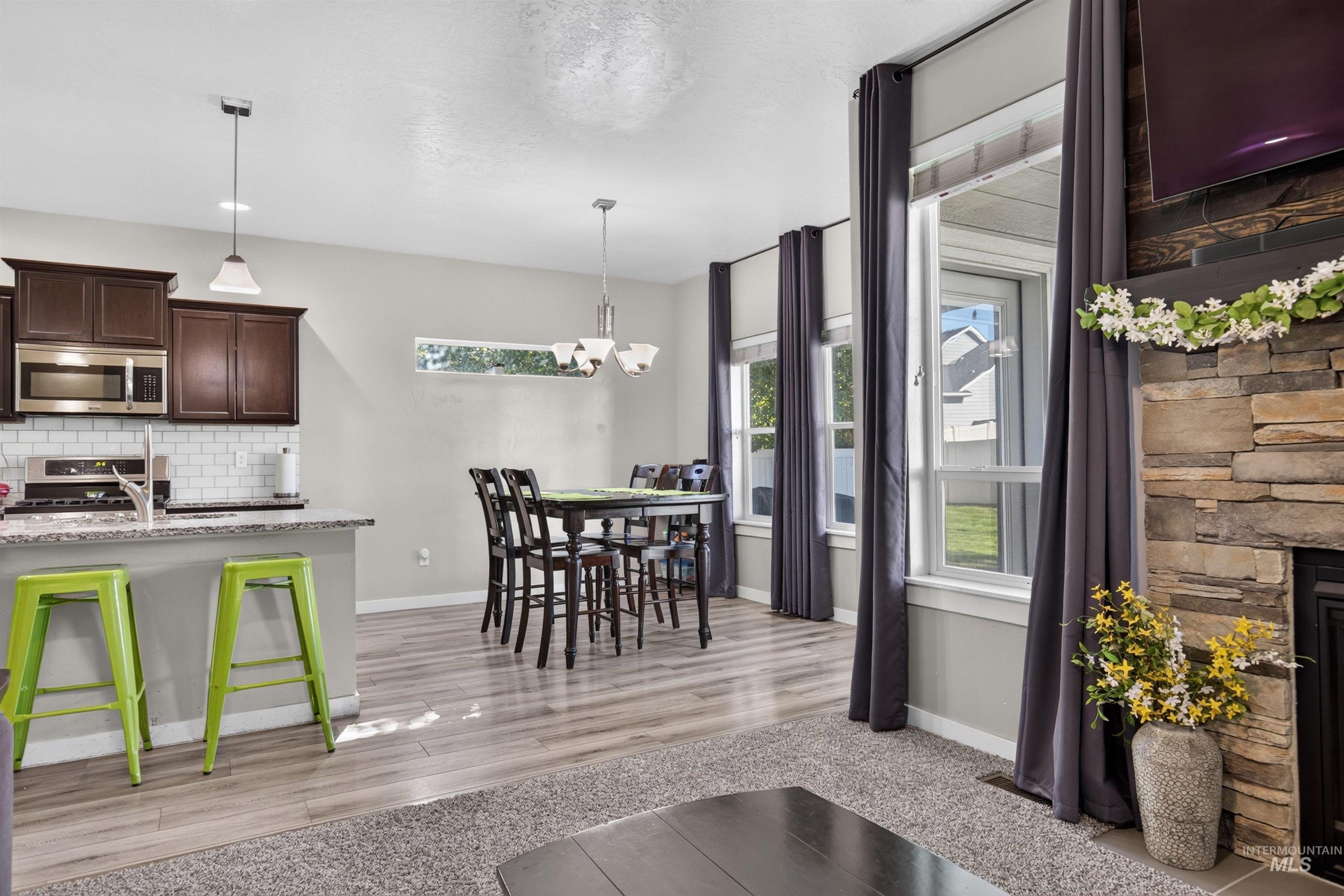 11945 W Netherland Drive, Boise, Idaho 83709, 3 Bedrooms, 2 Bathrooms, Residential For Sale, Price $599,900, 98999572