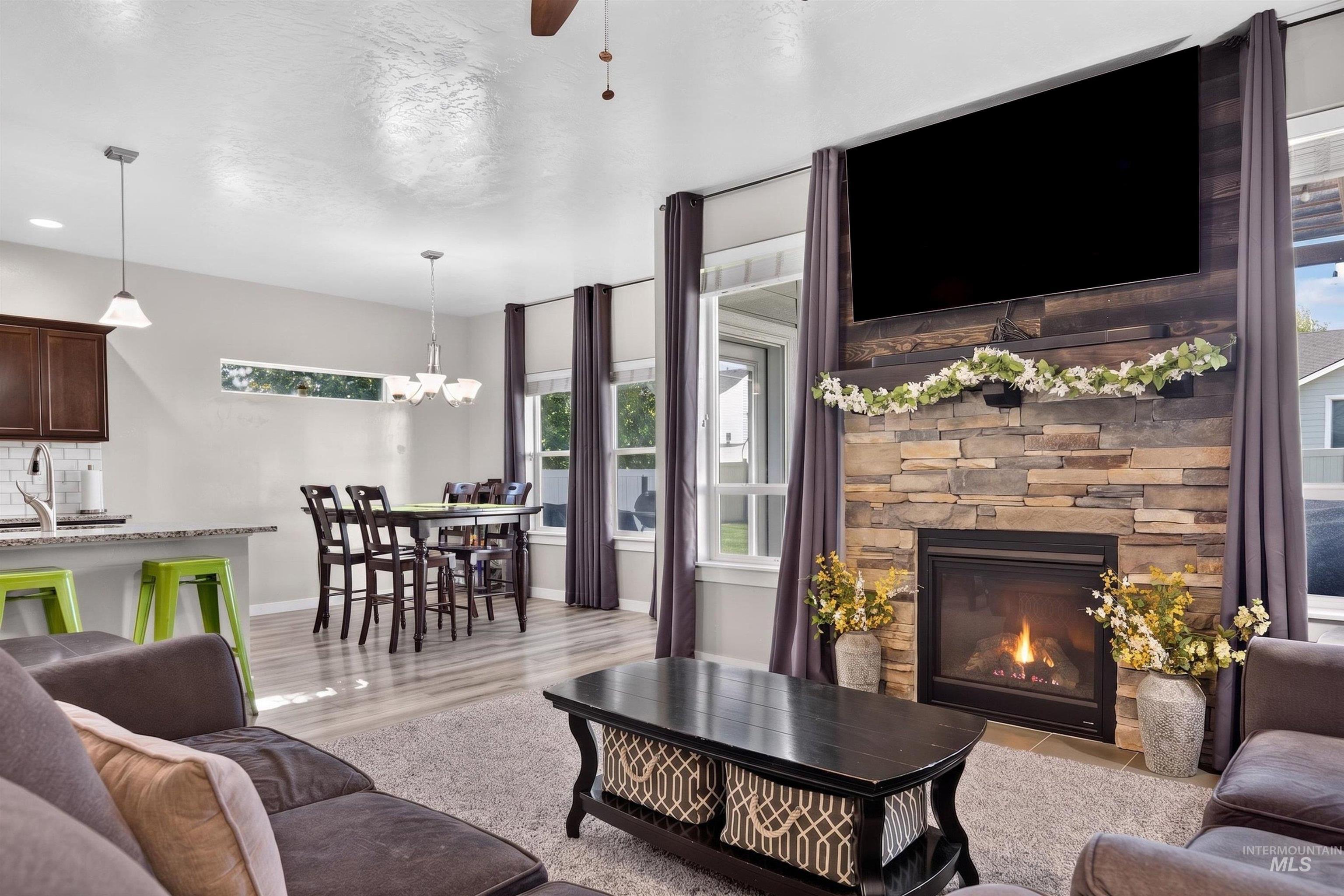 11945 W Netherland Drive, Boise, Idaho 83709, 3 Bedrooms, 2 Bathrooms, Residential For Sale, Price $599,900, 98999572